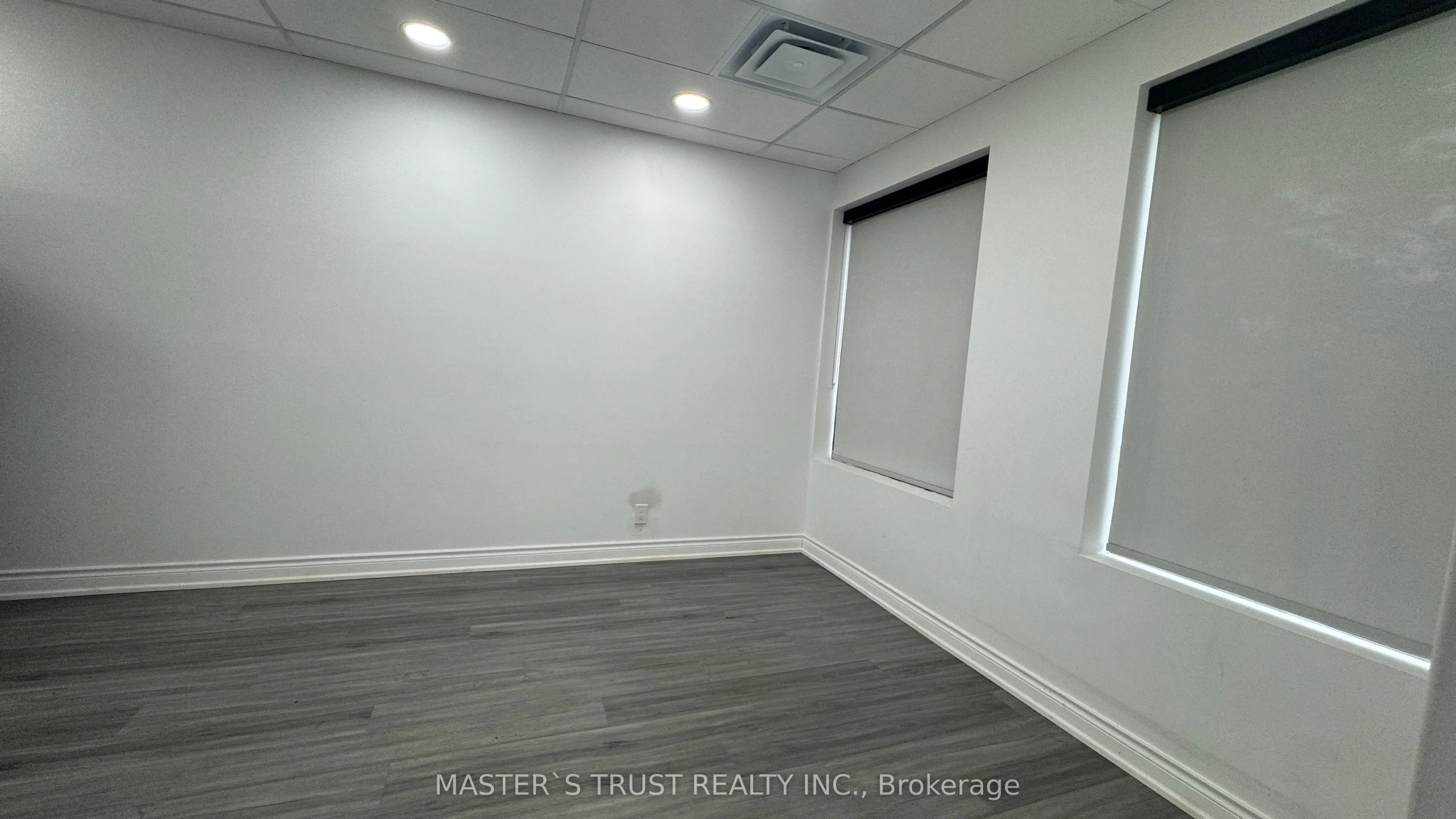 5837 Highway 7 E