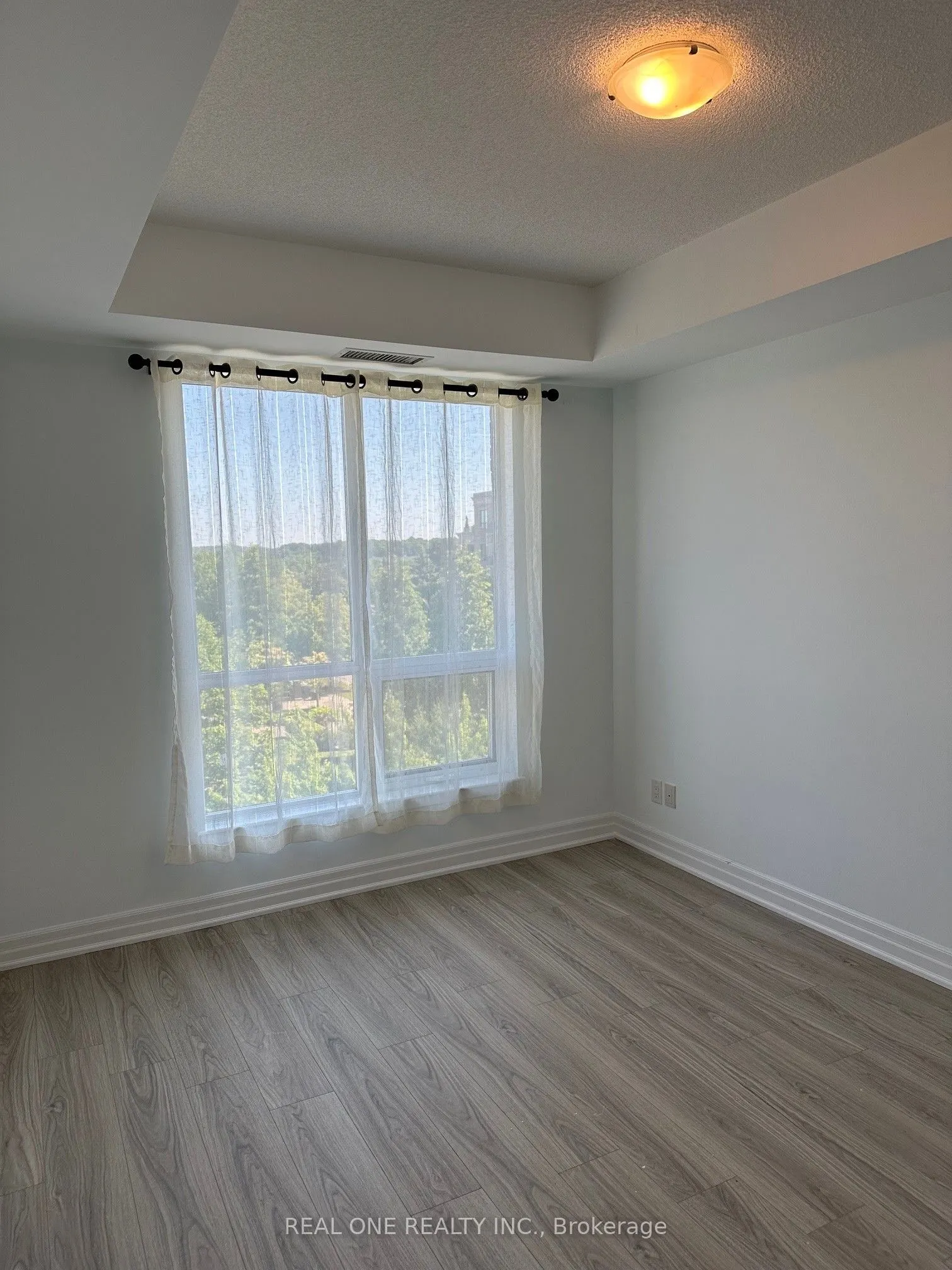 111 Civic Square Gate, #411