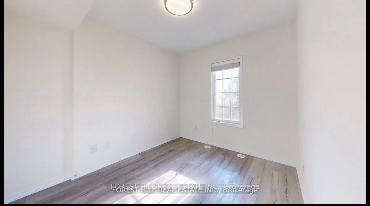 26 Bruce Street, #C-33