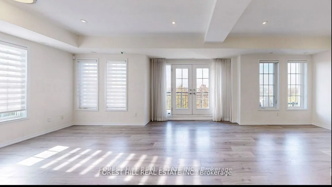26 Bruce Street, #C-33