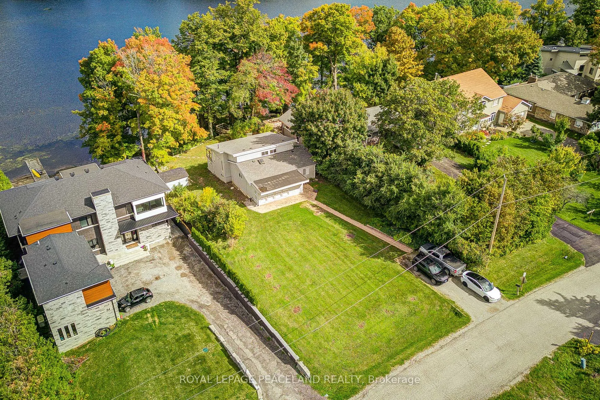 38 Lakeview Avenue