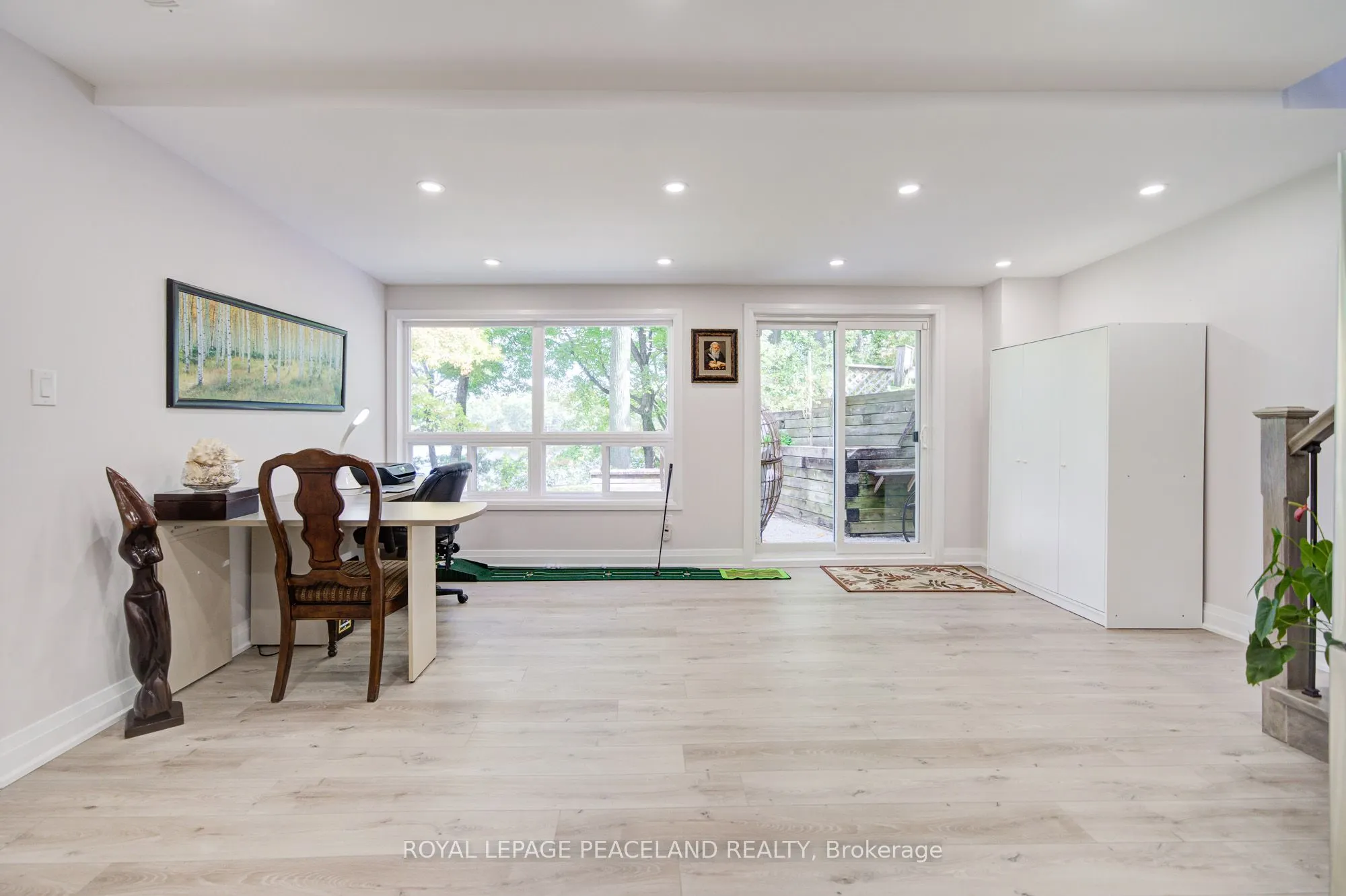 38 Lakeview Avenue