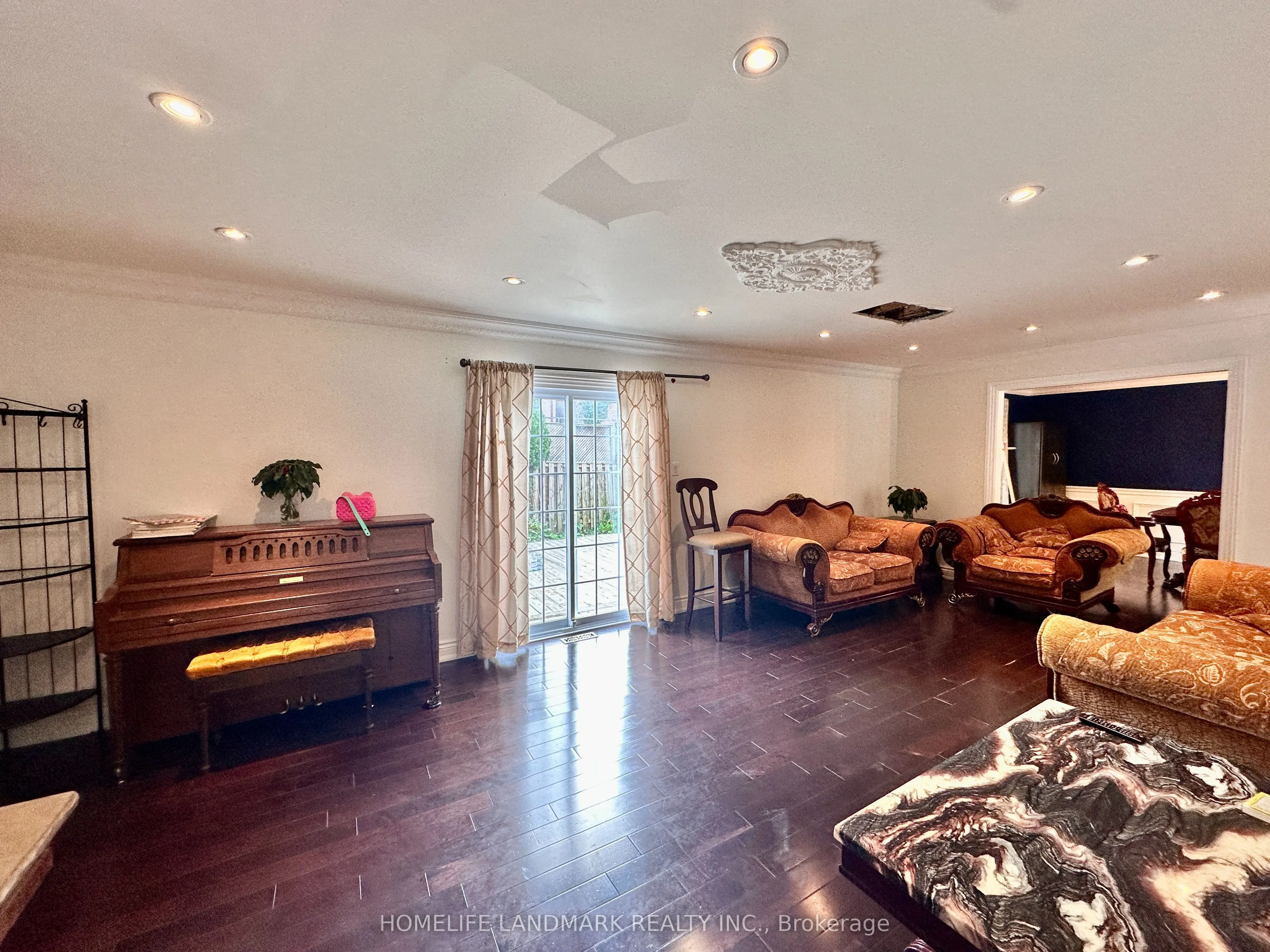 257 Fincham Avenue, #3Rooms