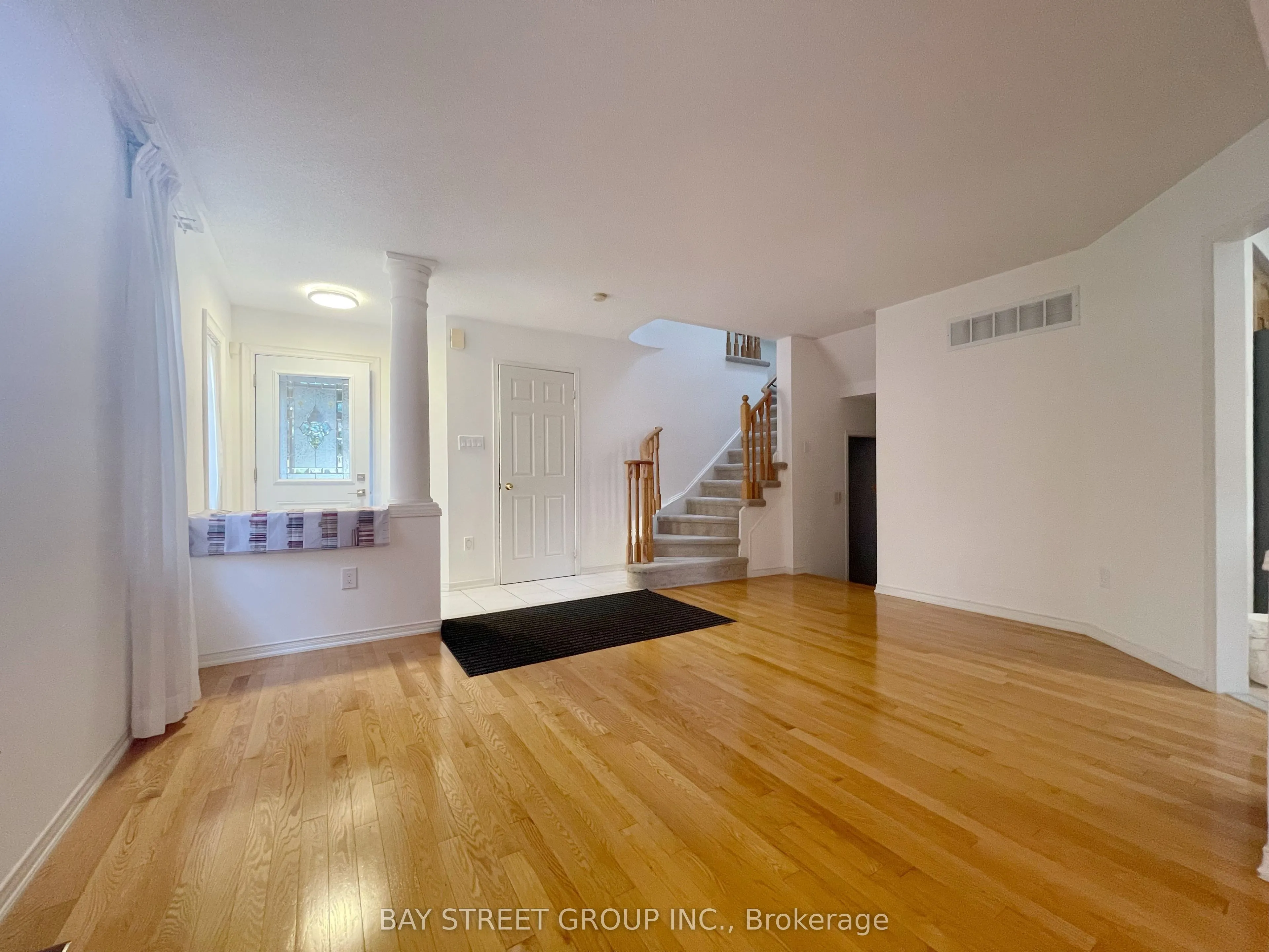 15 Futura Avenue