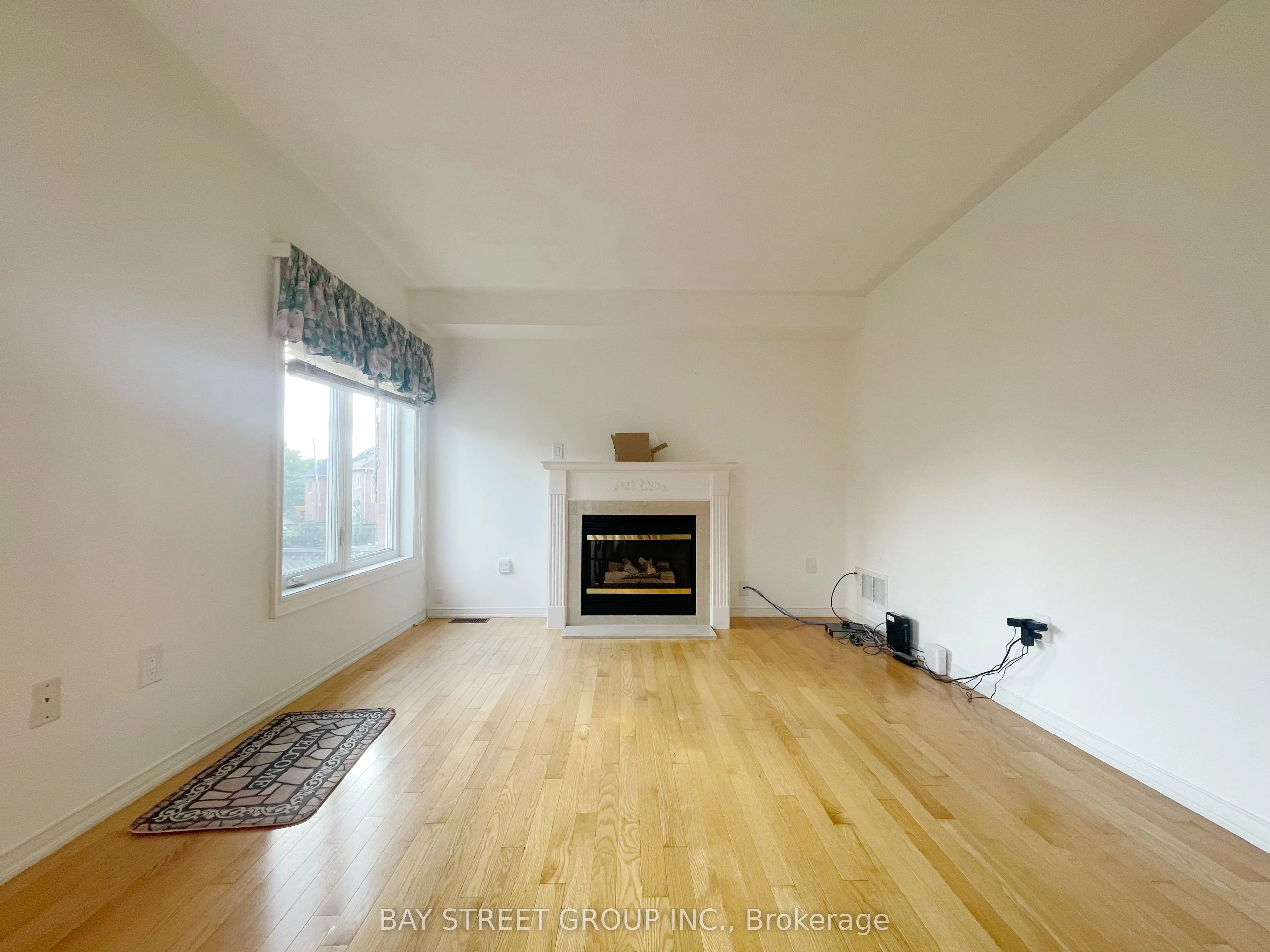15 Futura Avenue