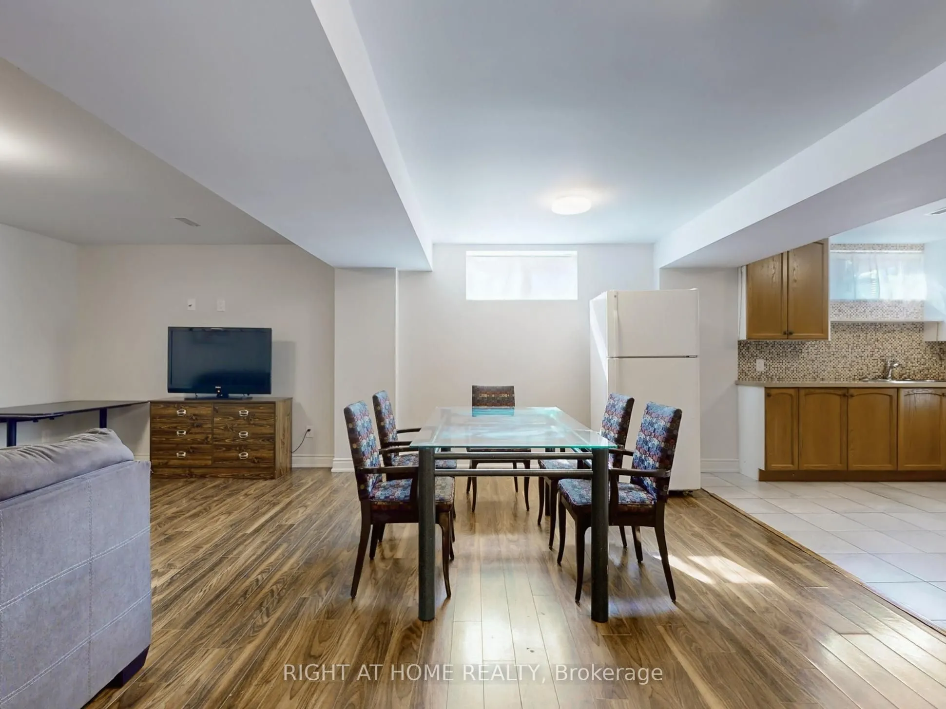 9 Amalfi Court, #14