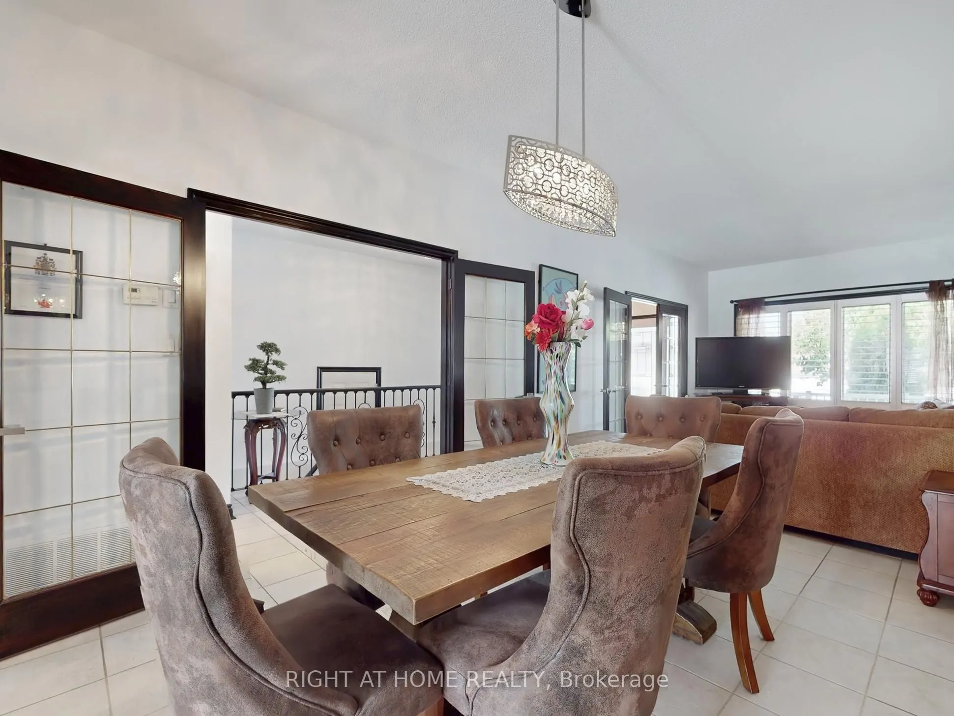 9 Amalfi Court, #14