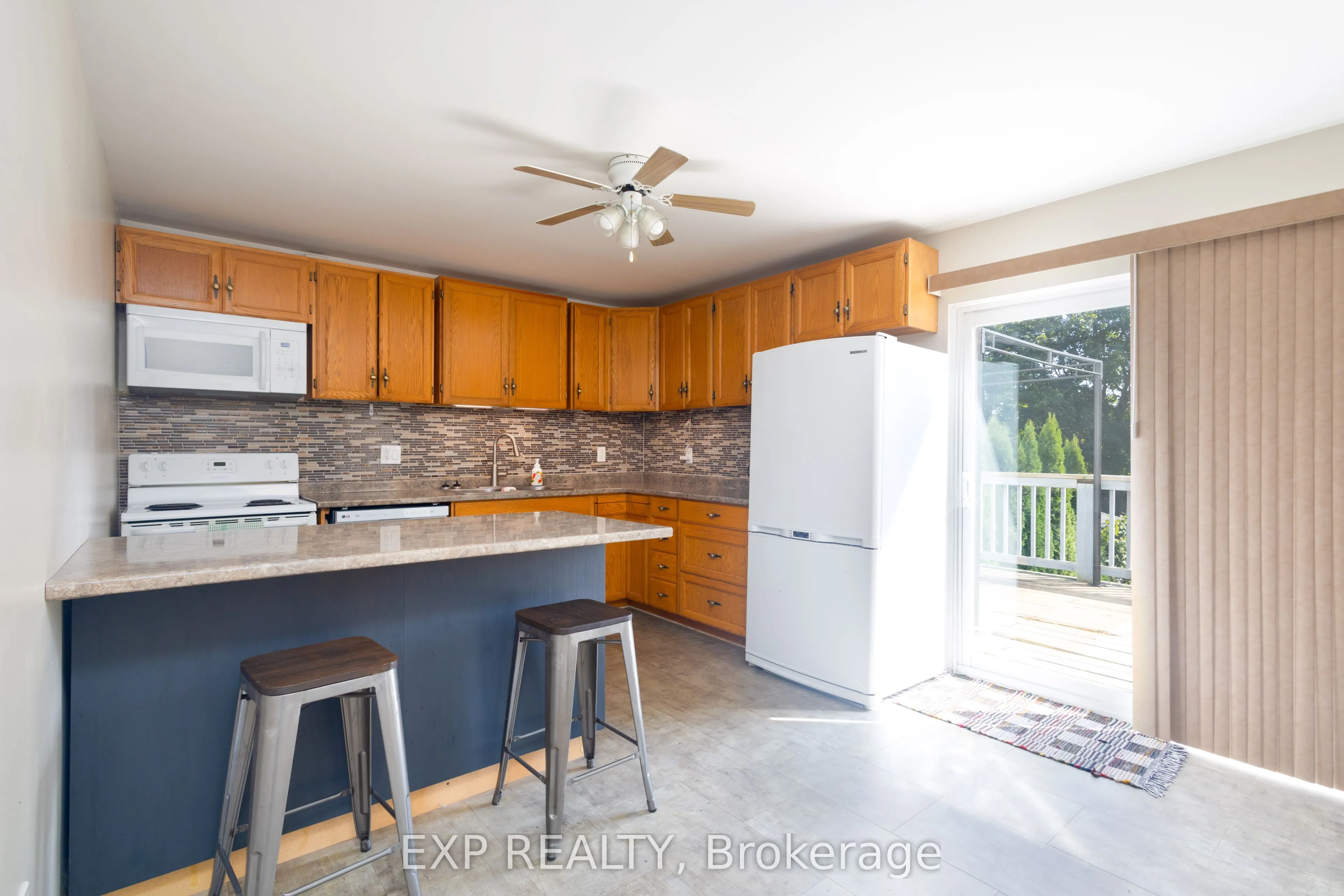 6823 Main Street