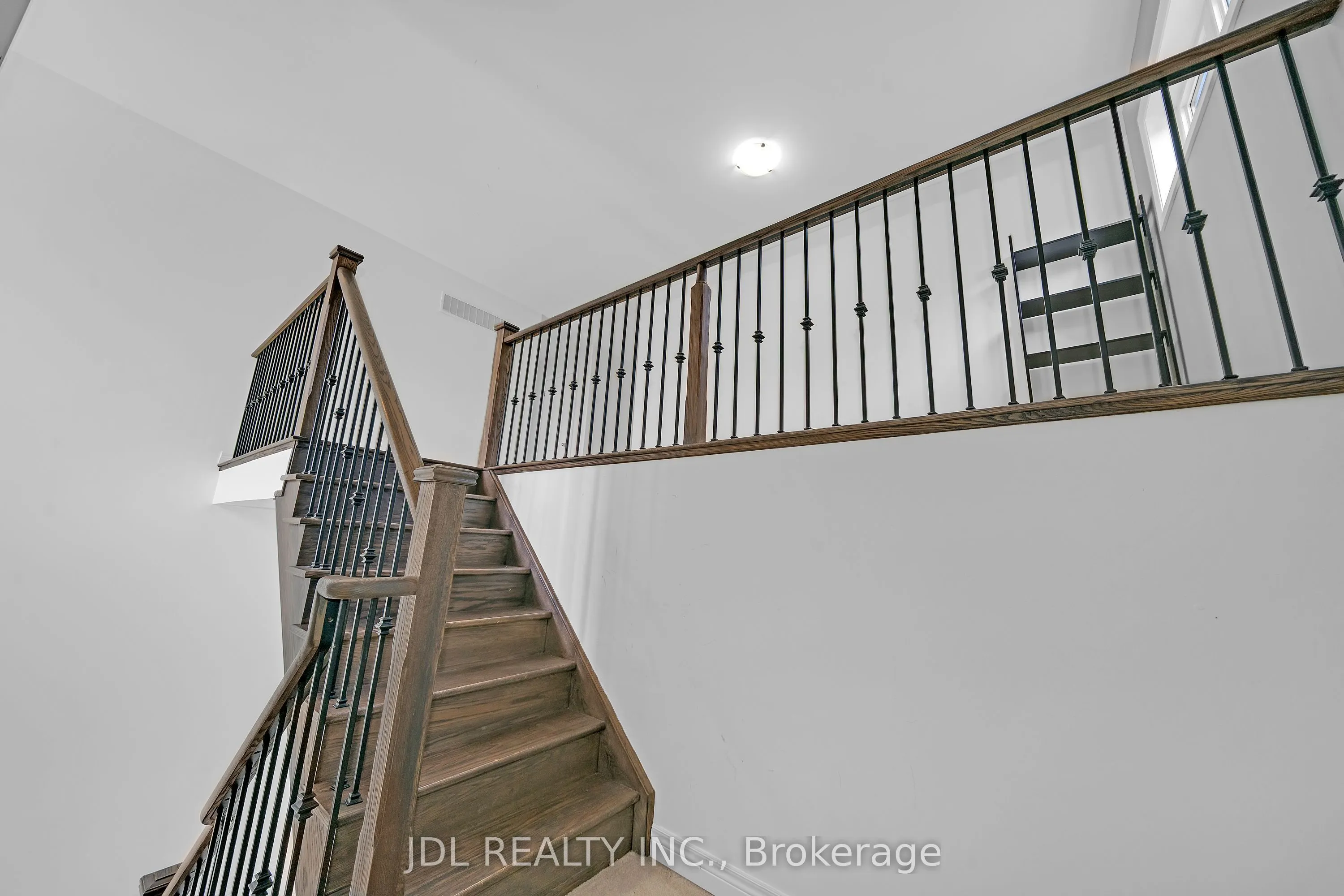 24 Forest Edge Crescent