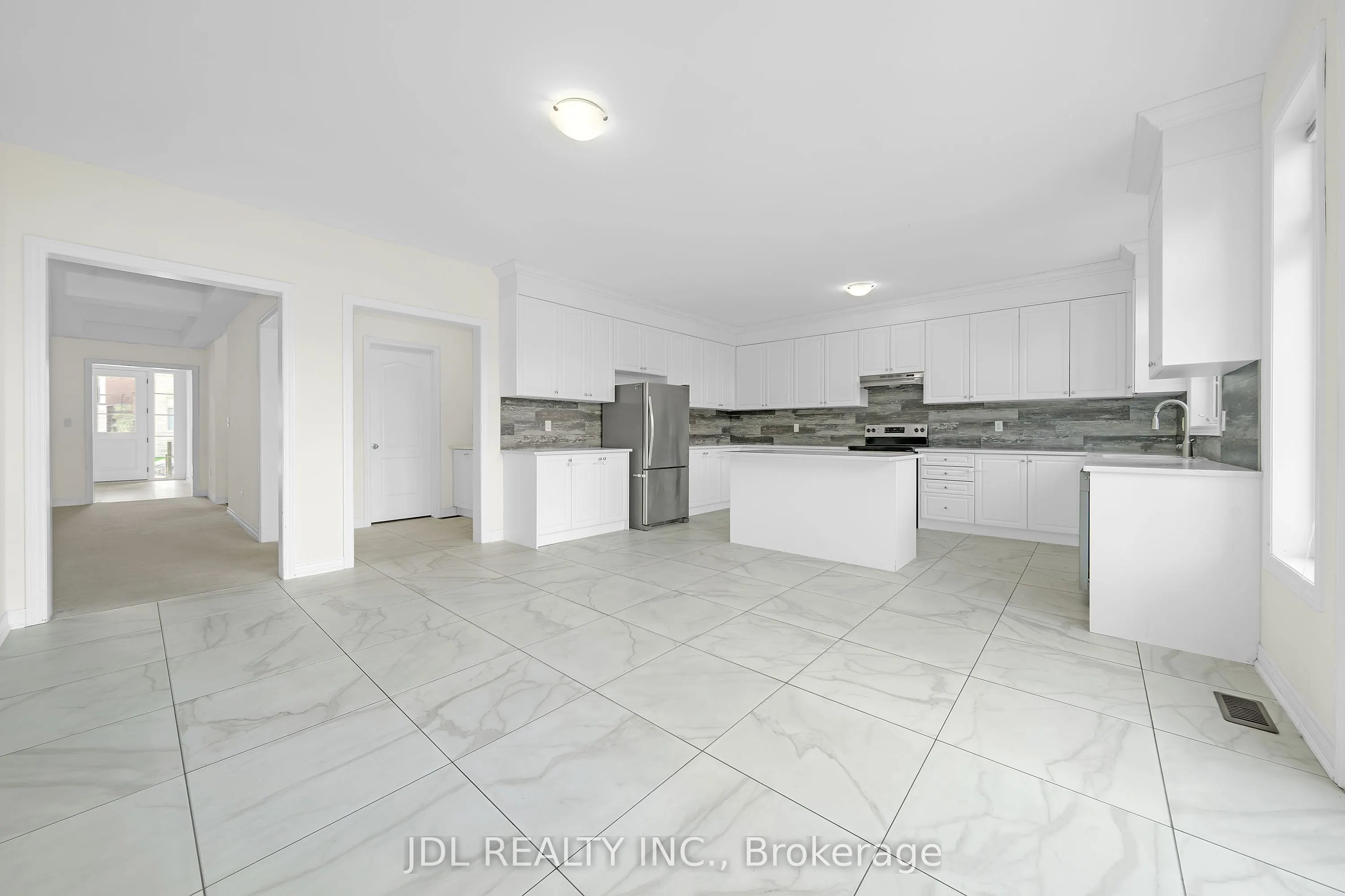 24 Forest Edge Crescent
