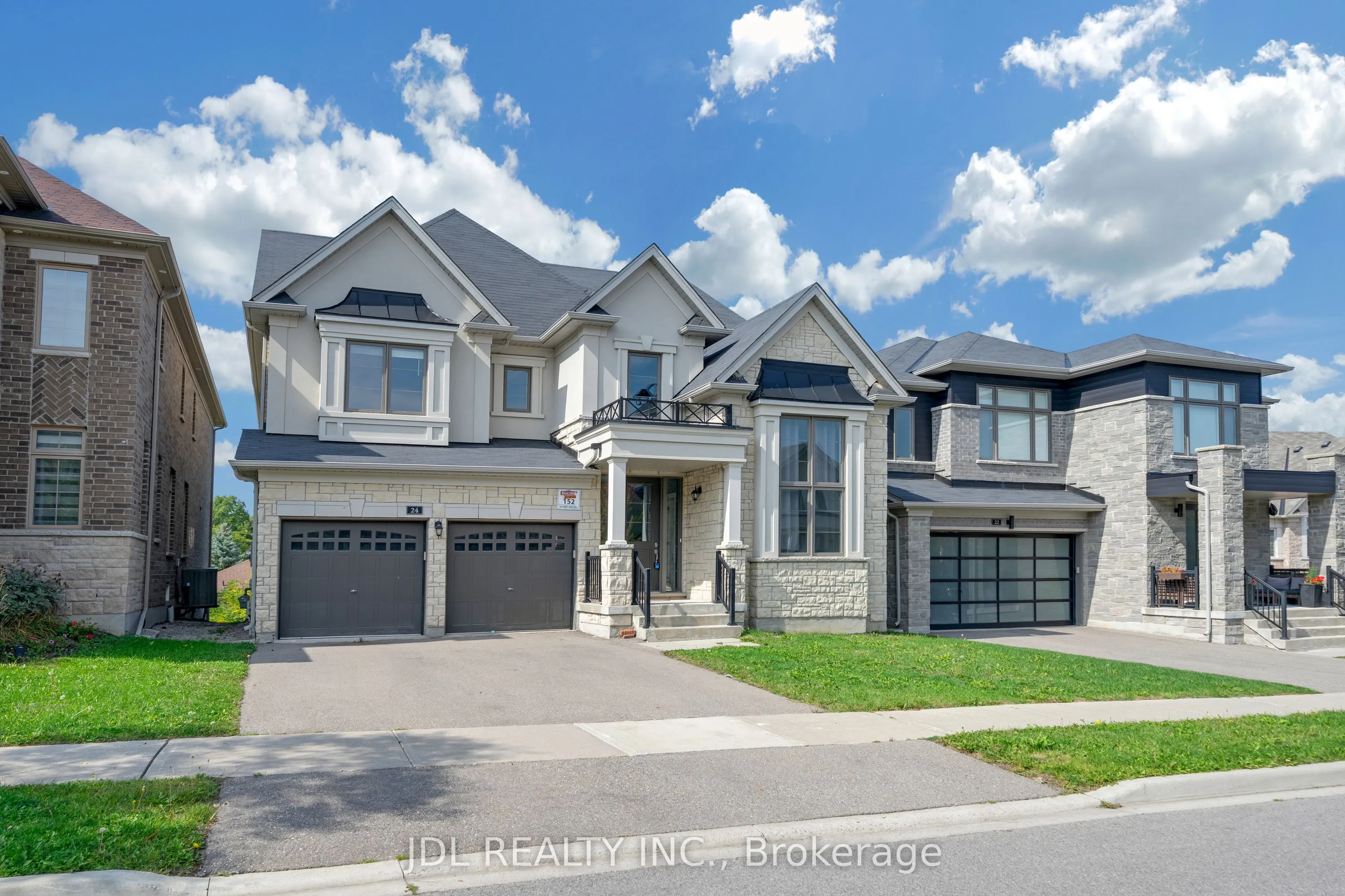 24 Forest Edge Crescent