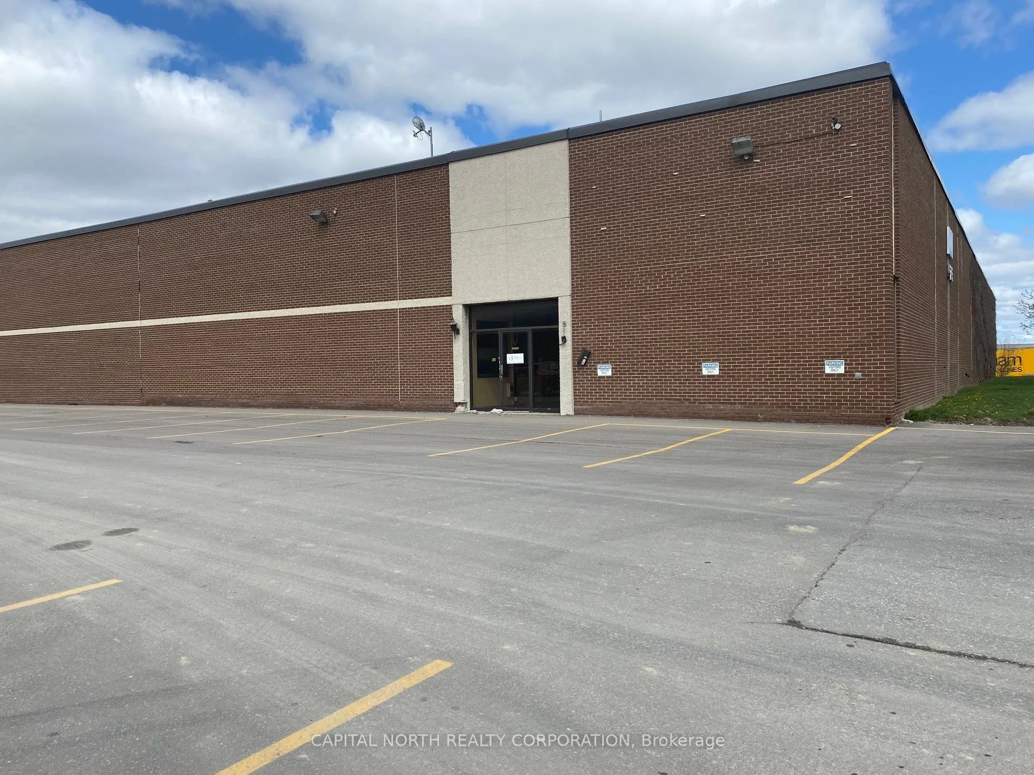 575 Bowes Road, #4B