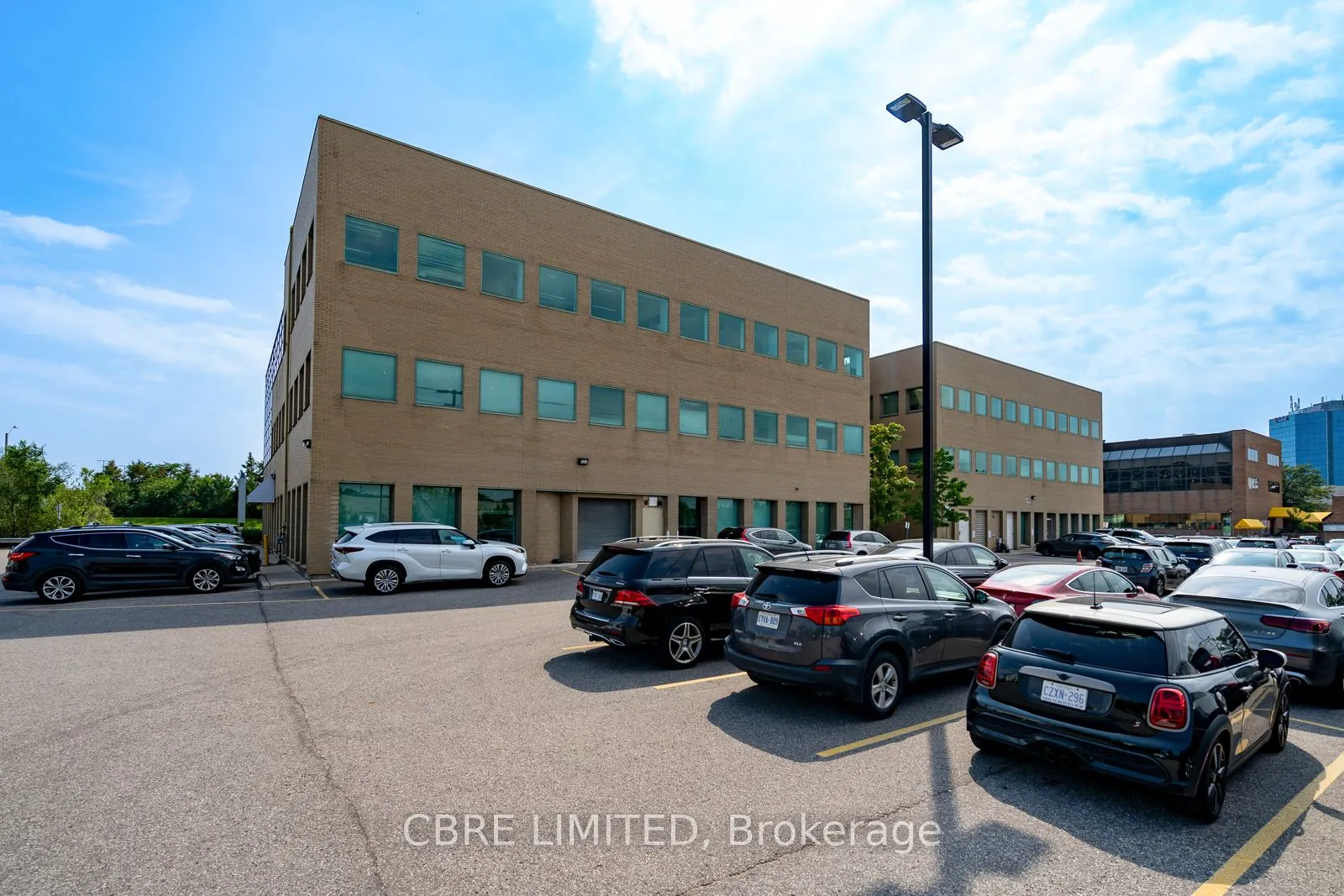 3190 Steeles Avenue E, #300-301