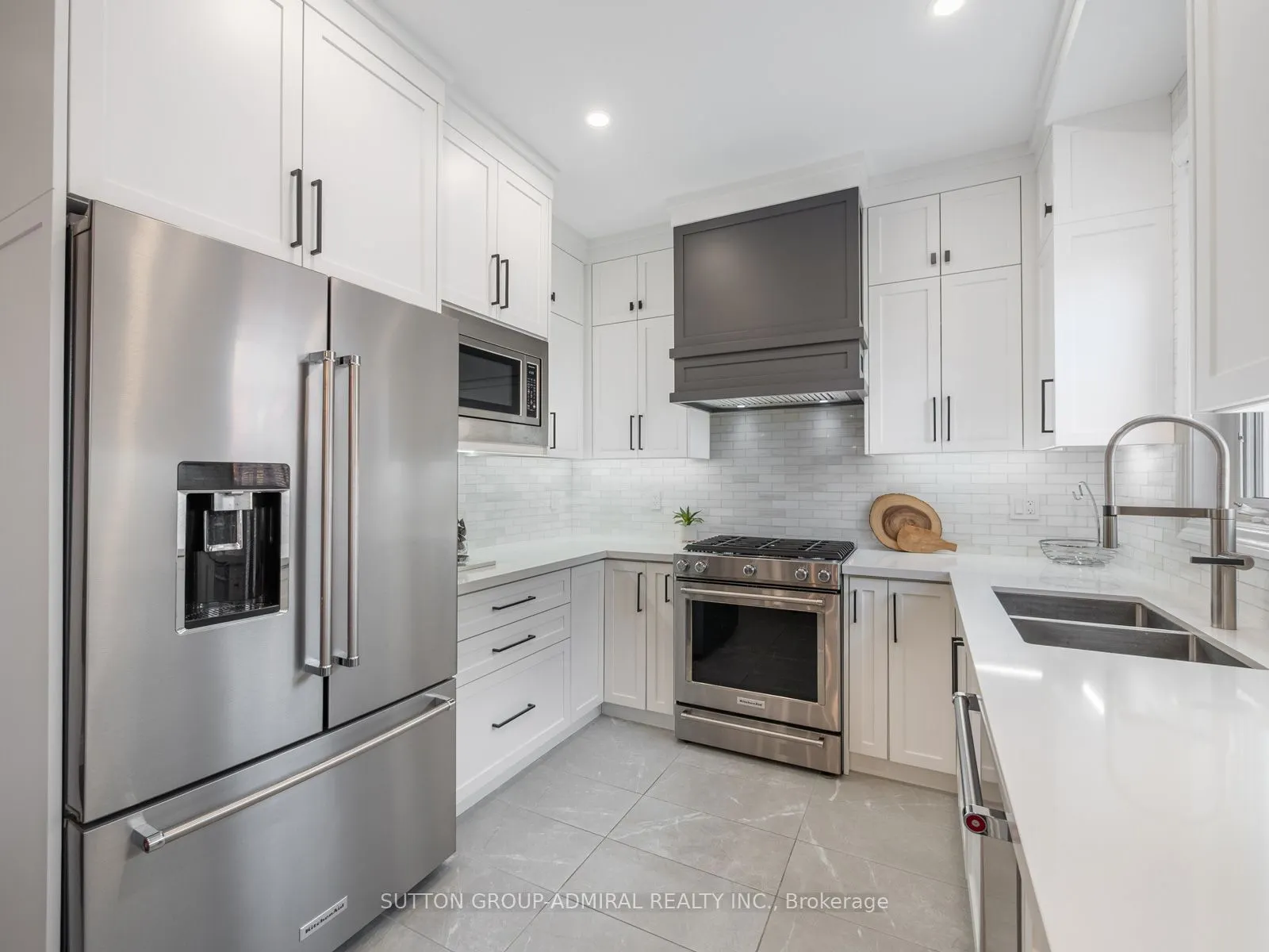 1057 Warby Trail