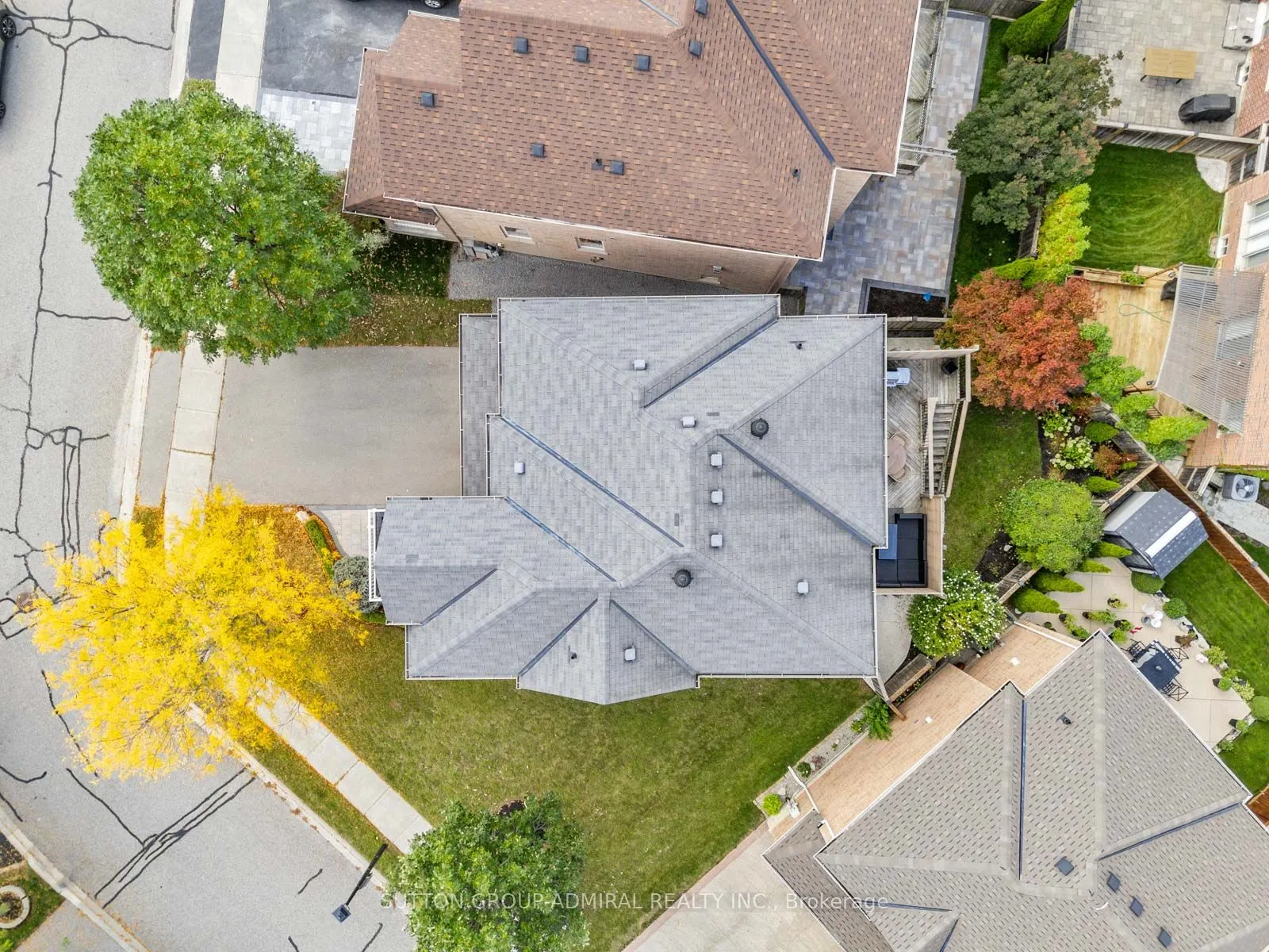 1057 Warby Trail