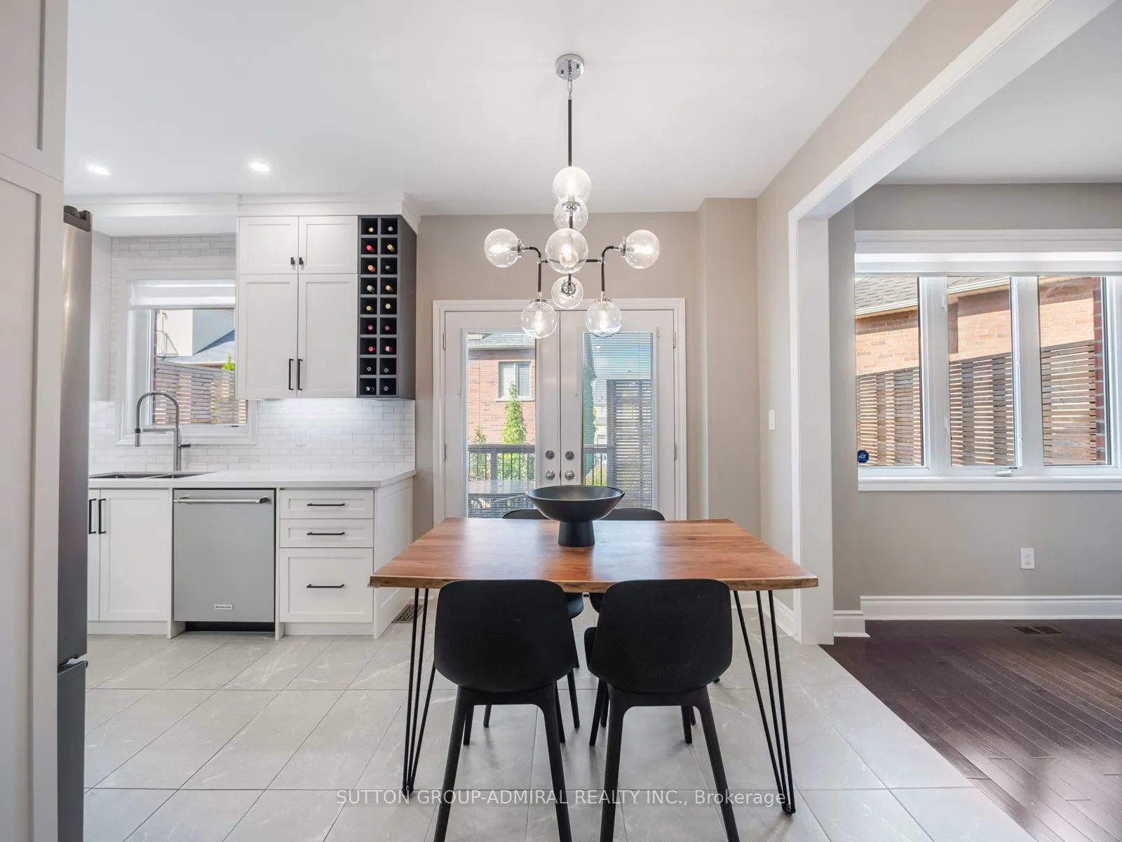 1057 Warby Trail