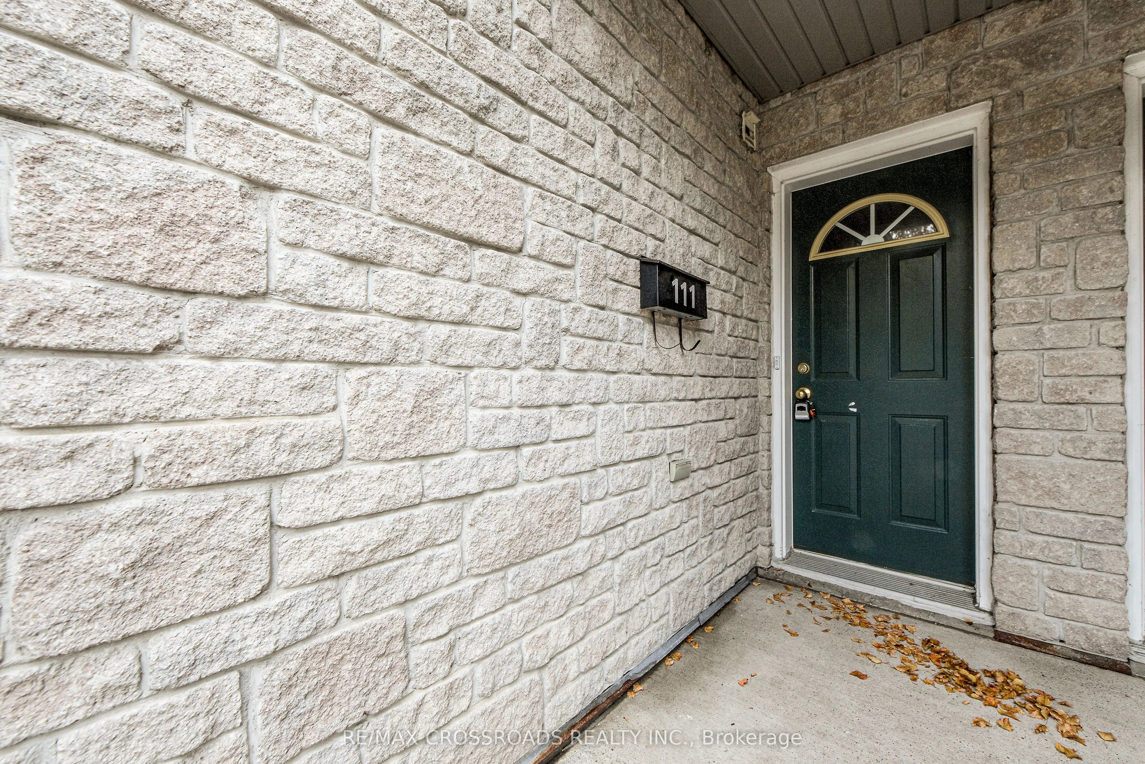 111 Pond Drive, #15