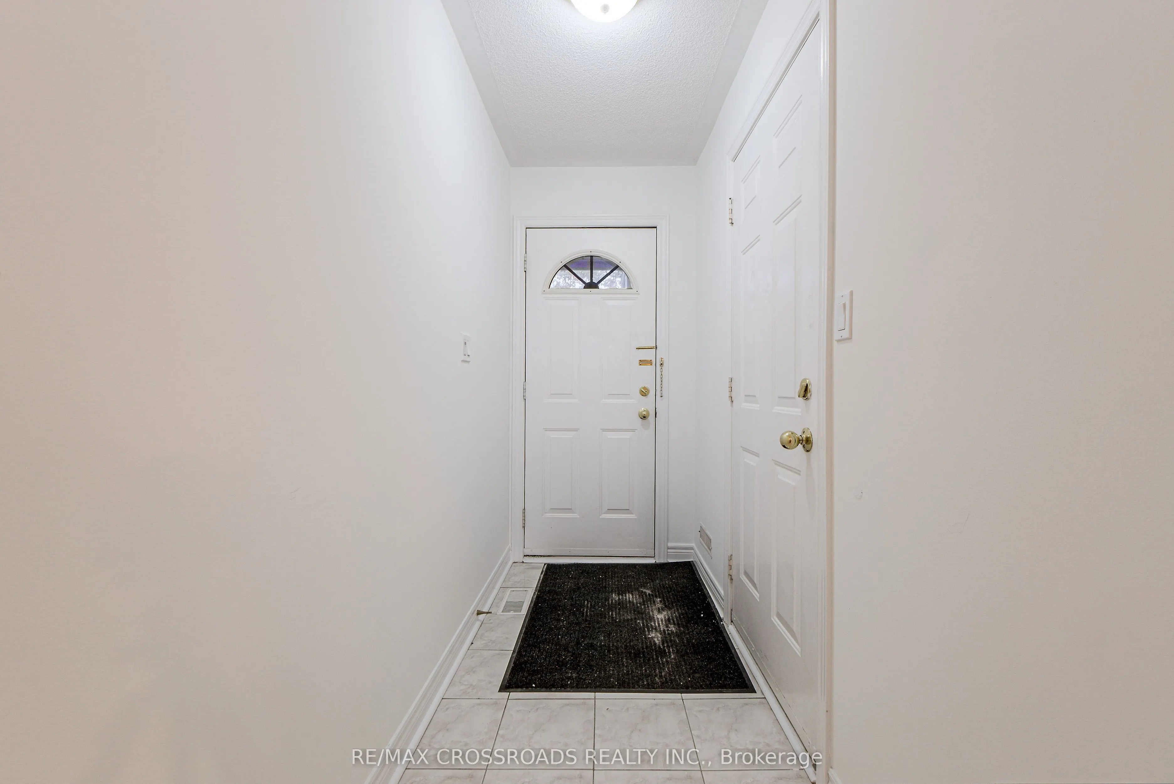 111 Pond Drive, #15