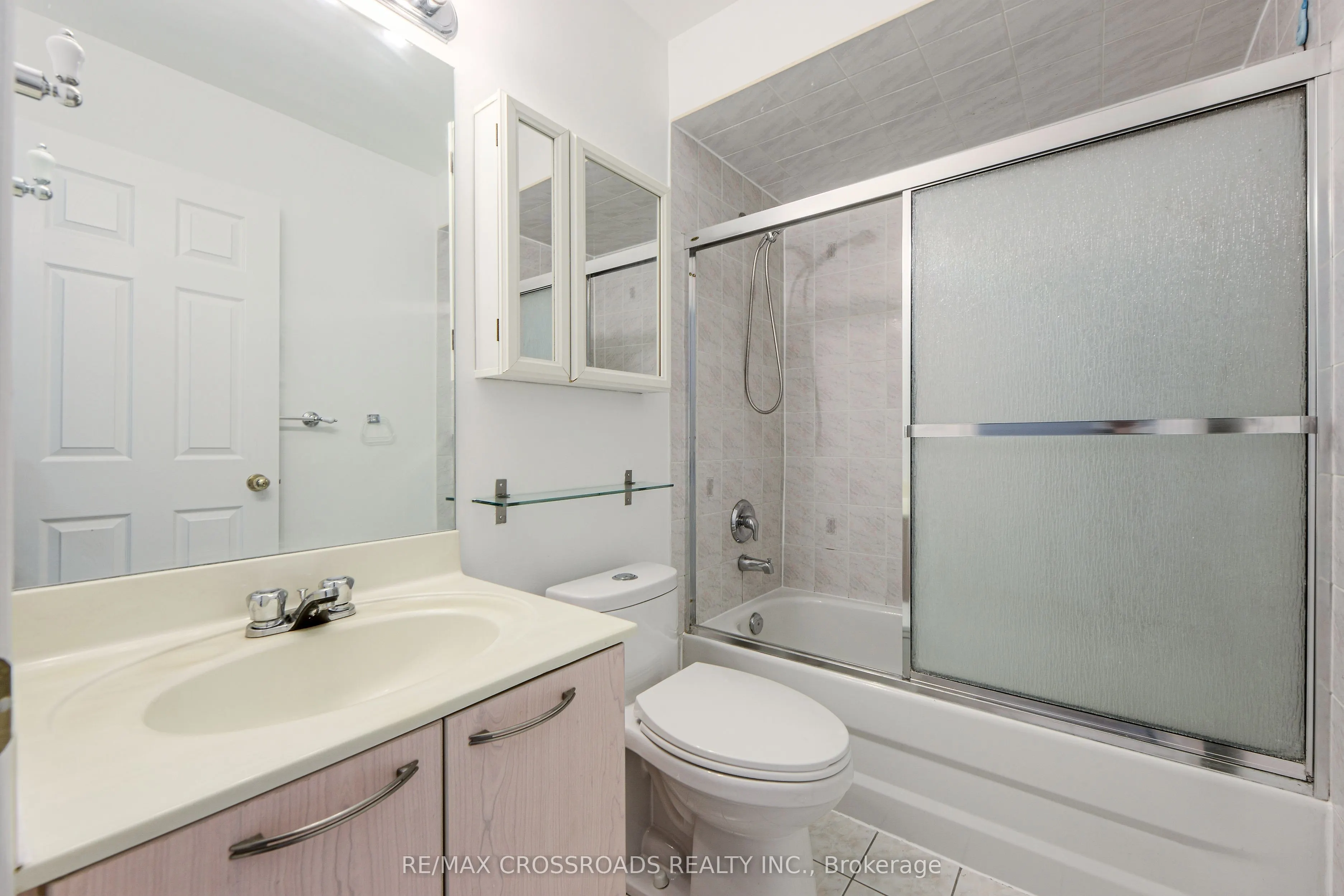 111 Pond Drive, #15