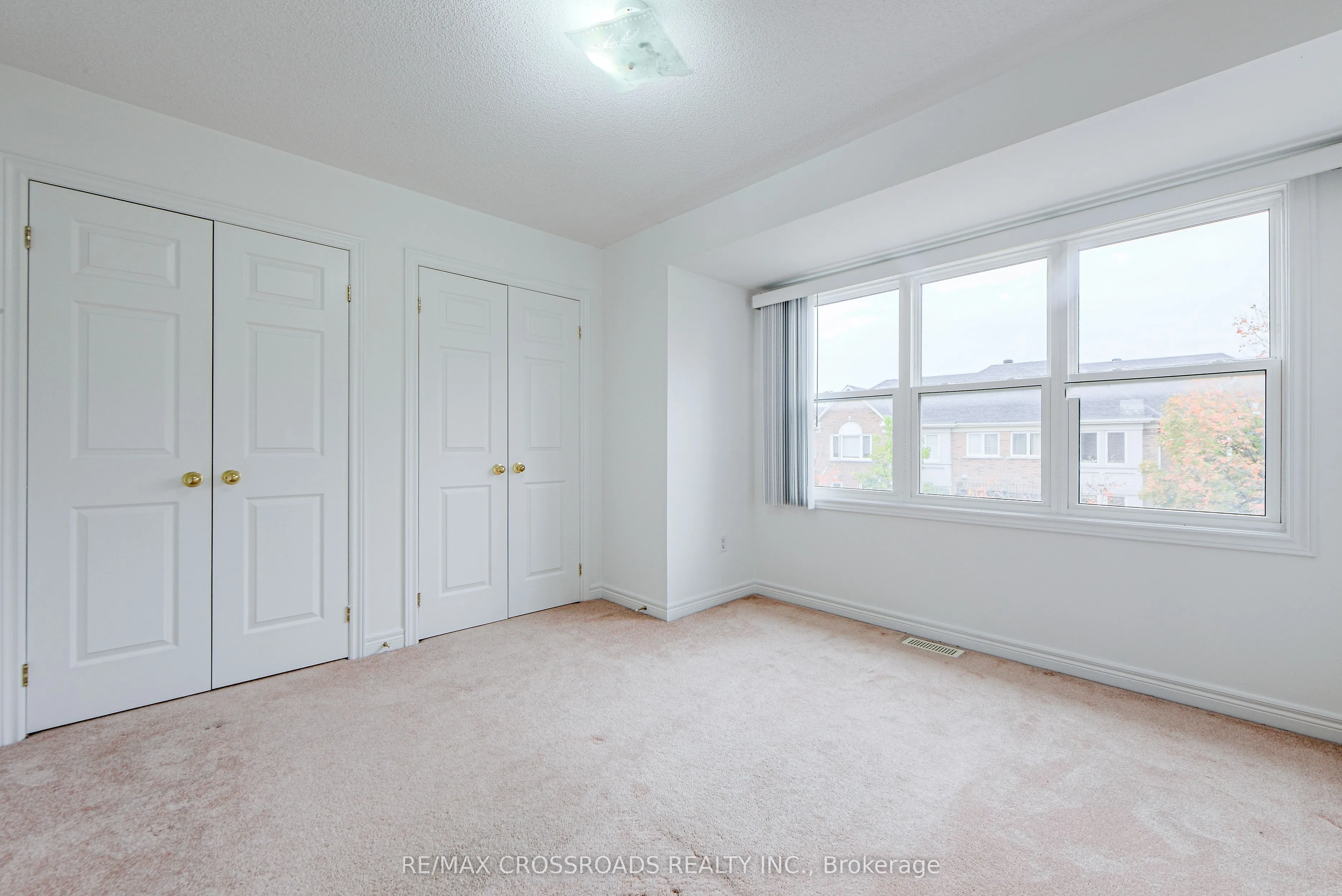 111 Pond Drive, #15