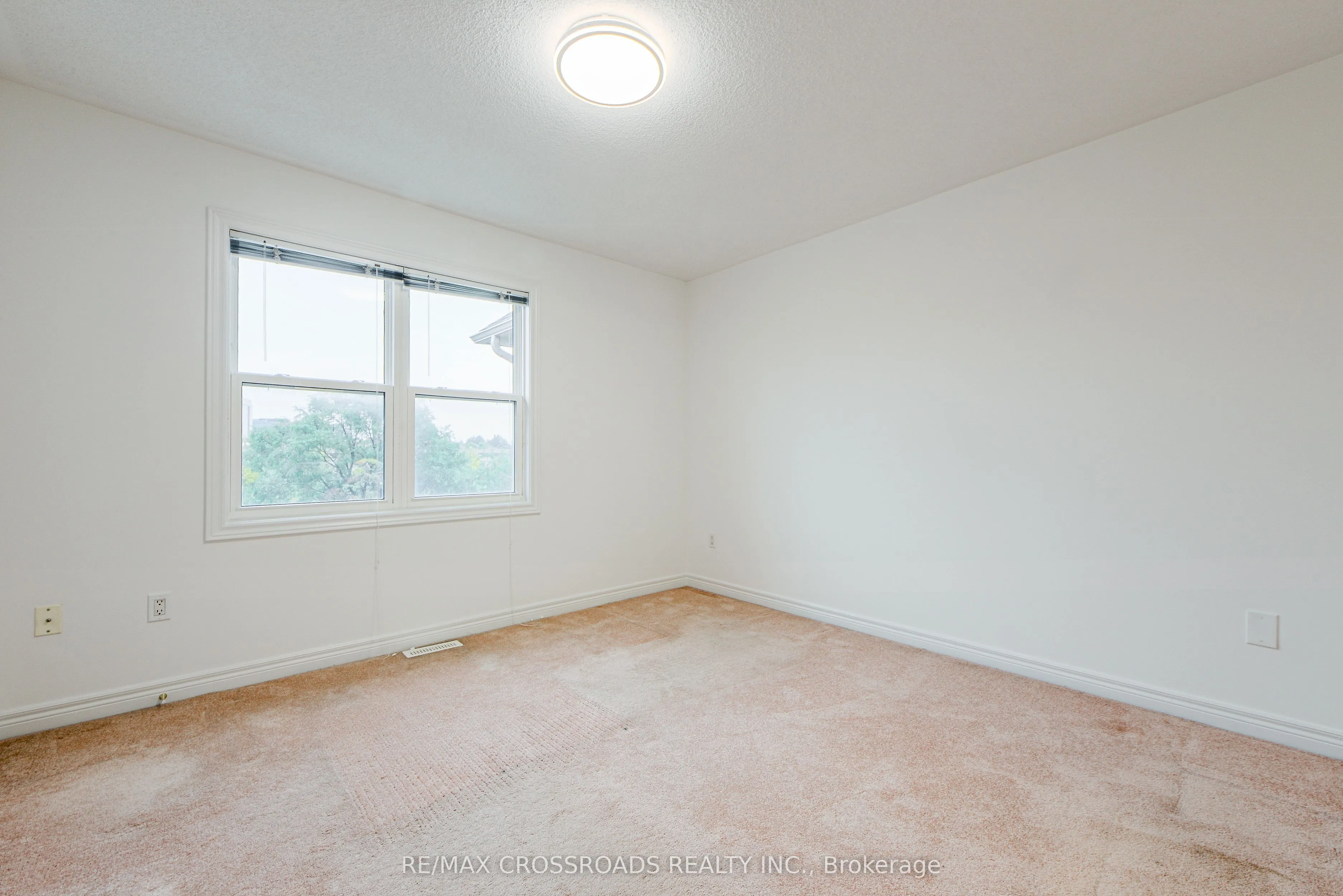111 Pond Drive, #15