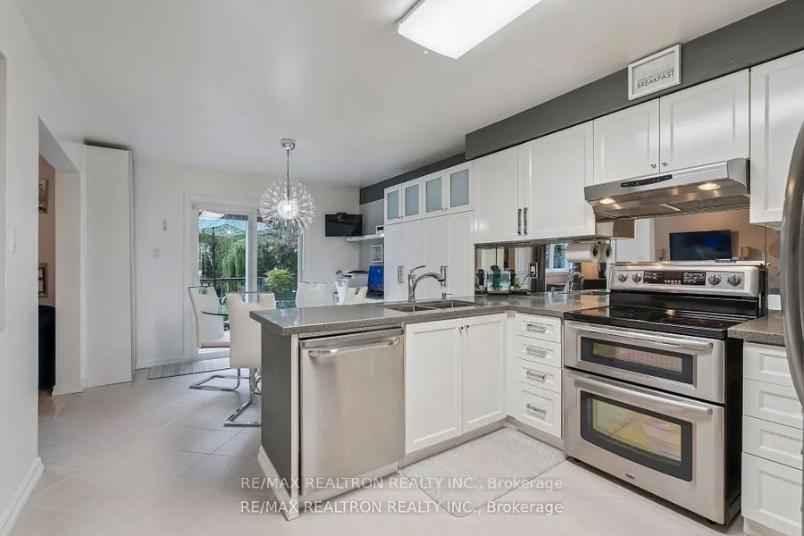 117 Glen Crescent