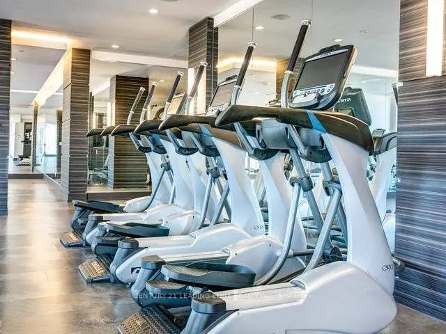 9471 Yonge Street, #1021