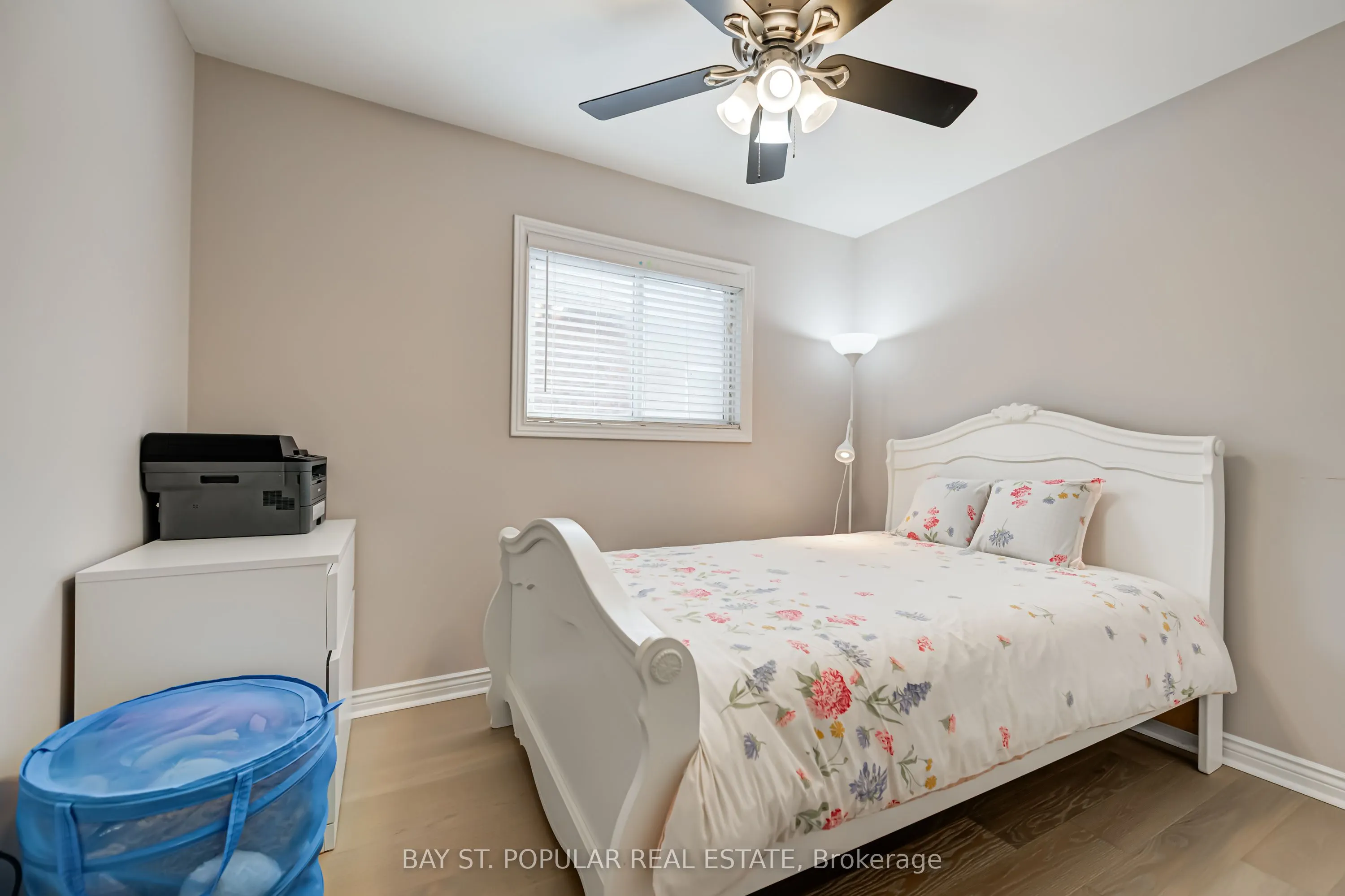 363 Pickering Crescent