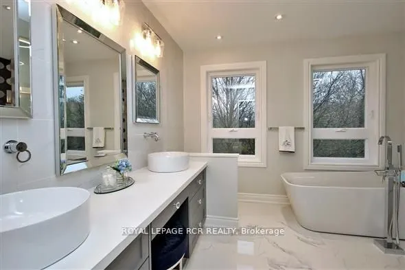 5 Tannery Creek Crescent