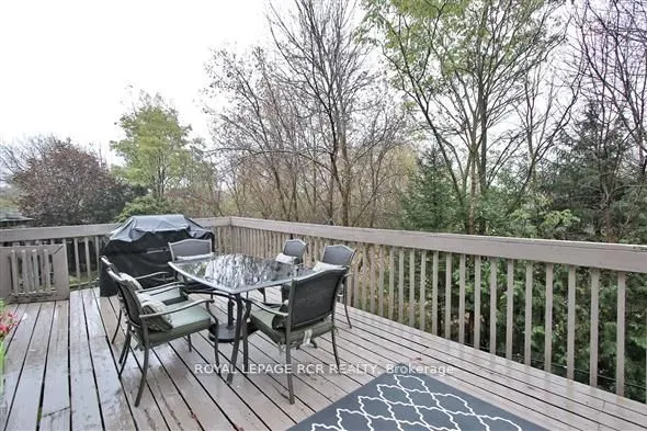 5 Tannery Creek Crescent