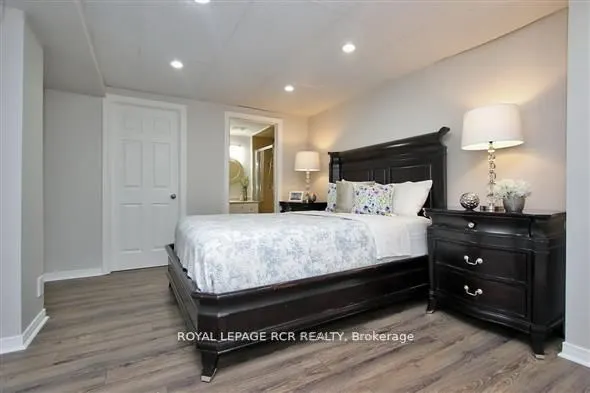 5 Tannery Creek Crescent