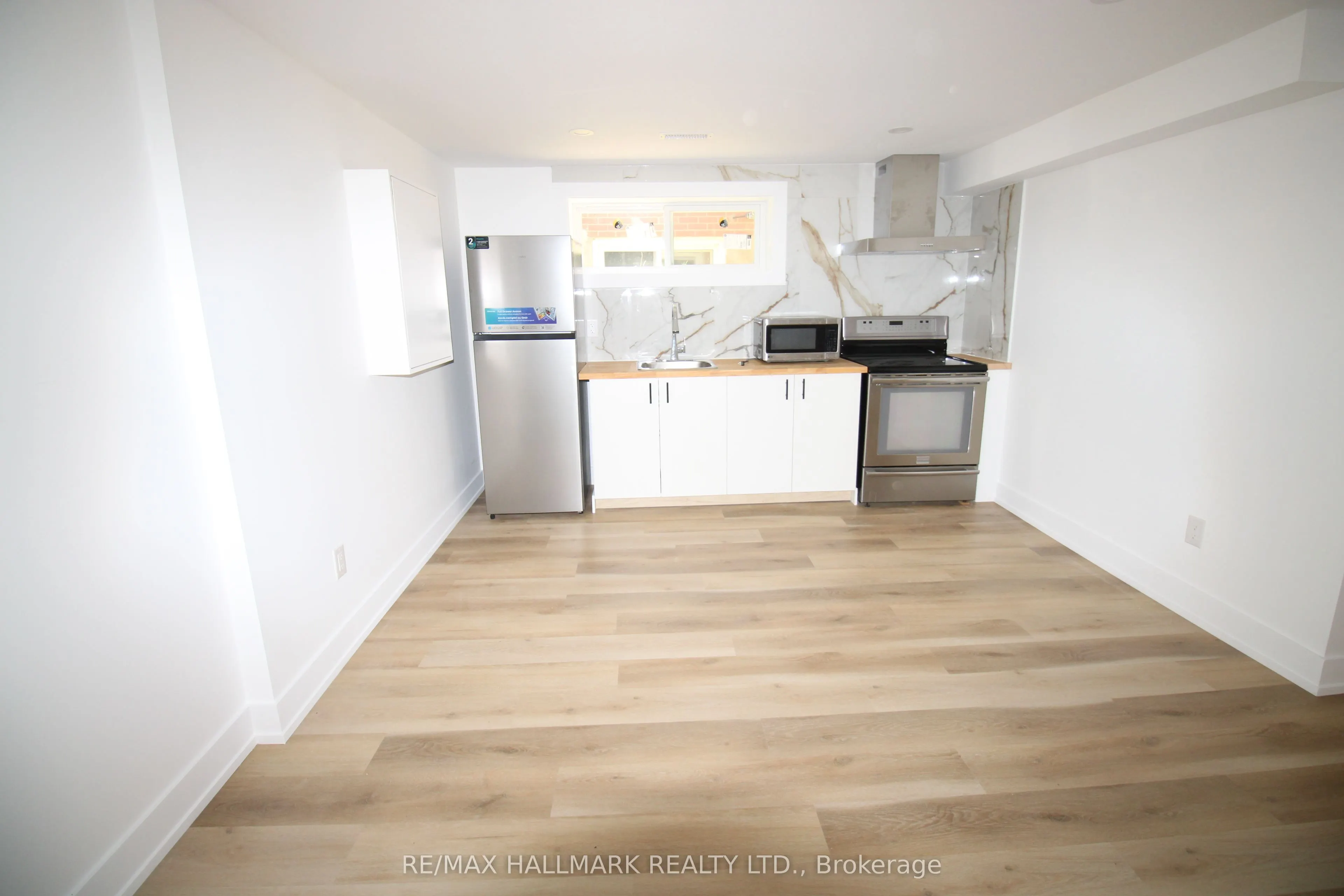 407 Becker Road, #Lower