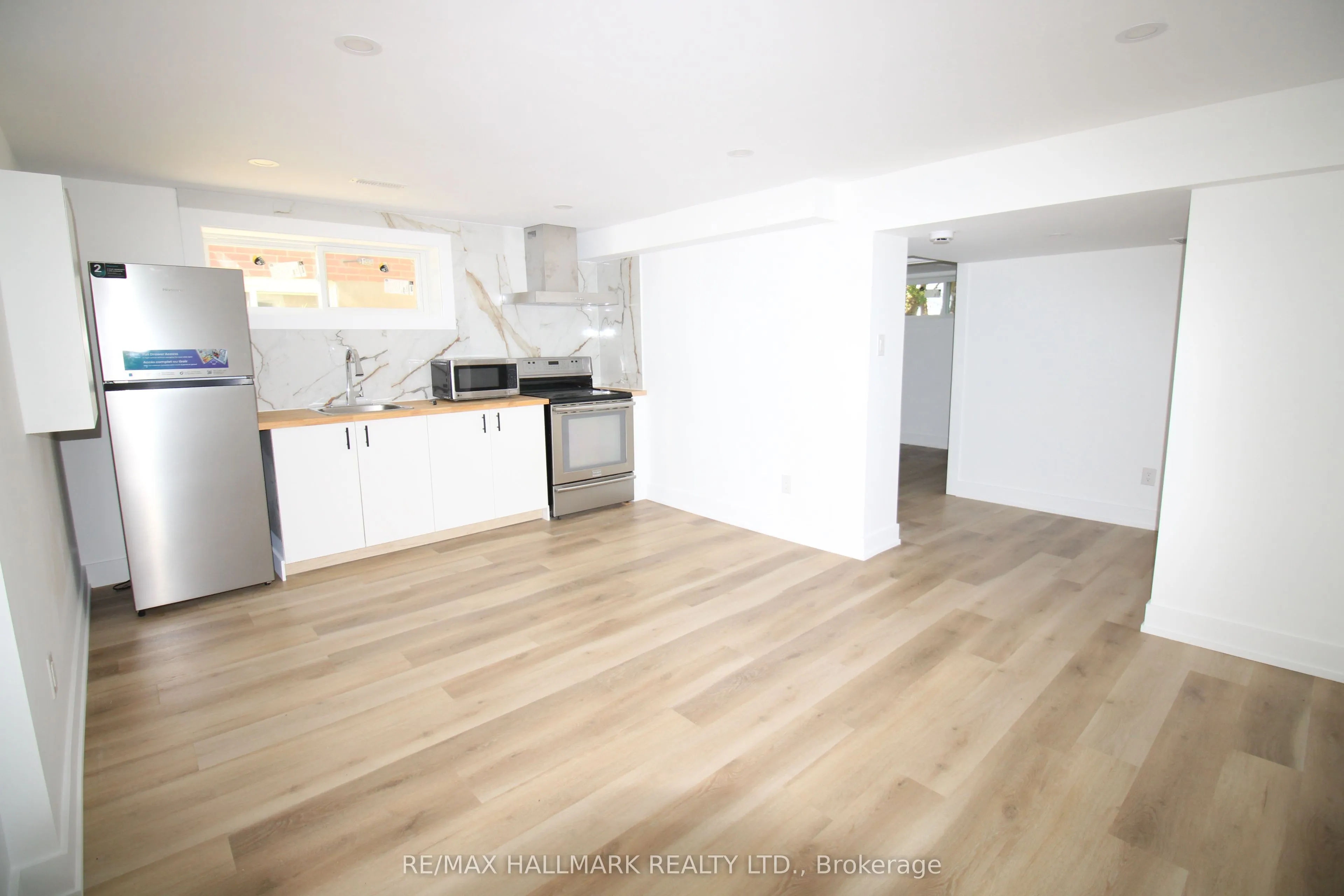 407 Becker Road, #Lower