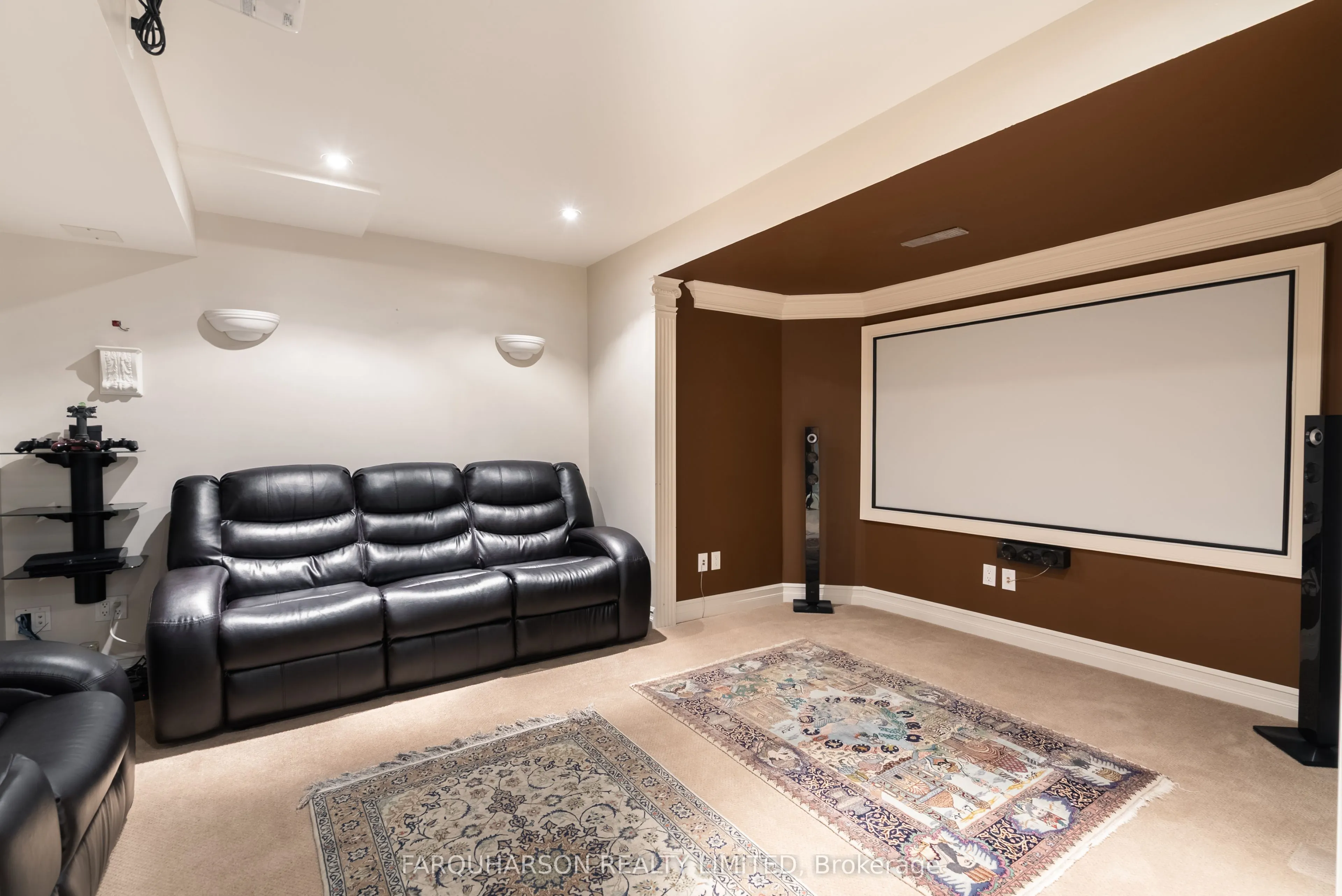 129 Fox Hound Crescent