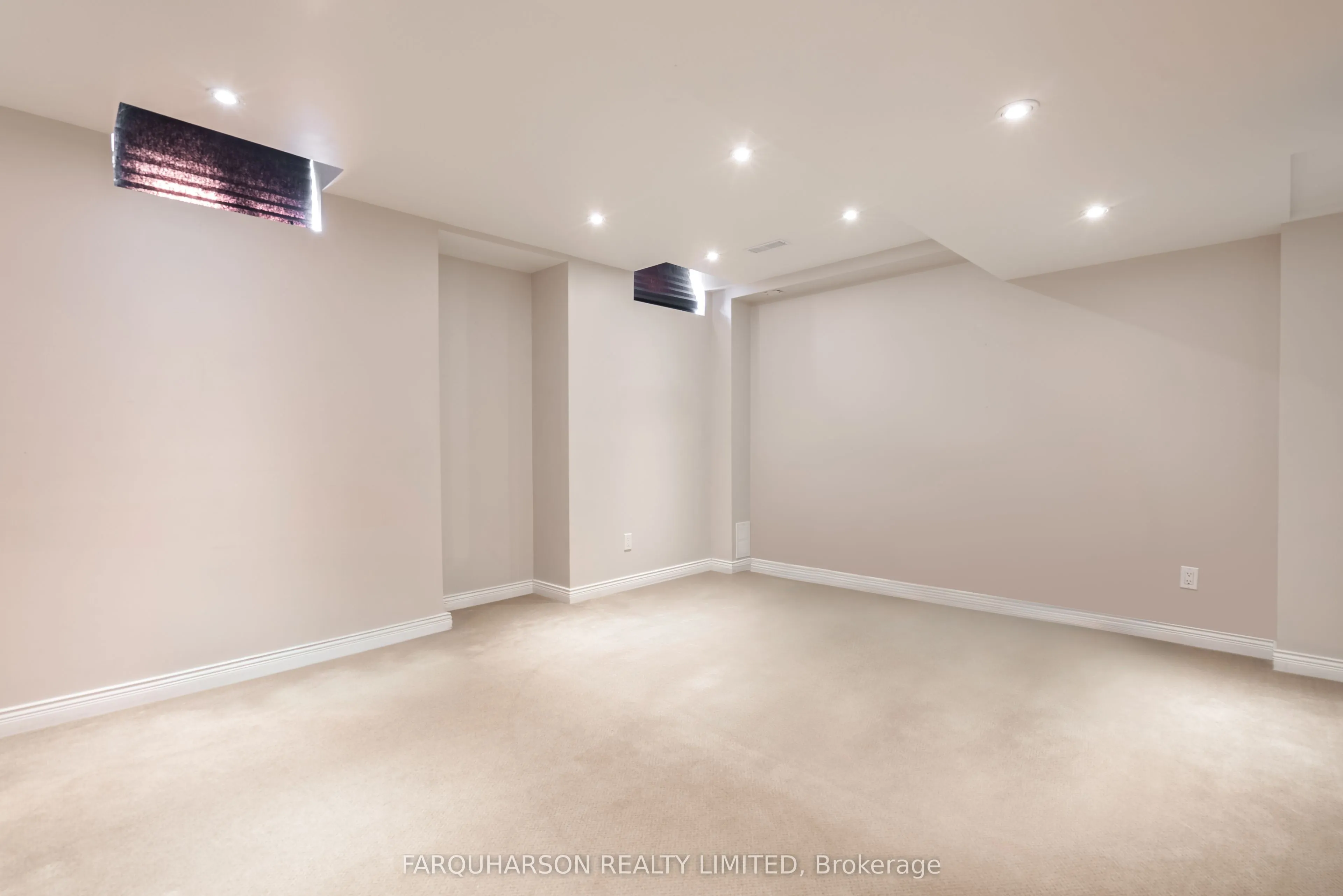129 Fox Hound Crescent