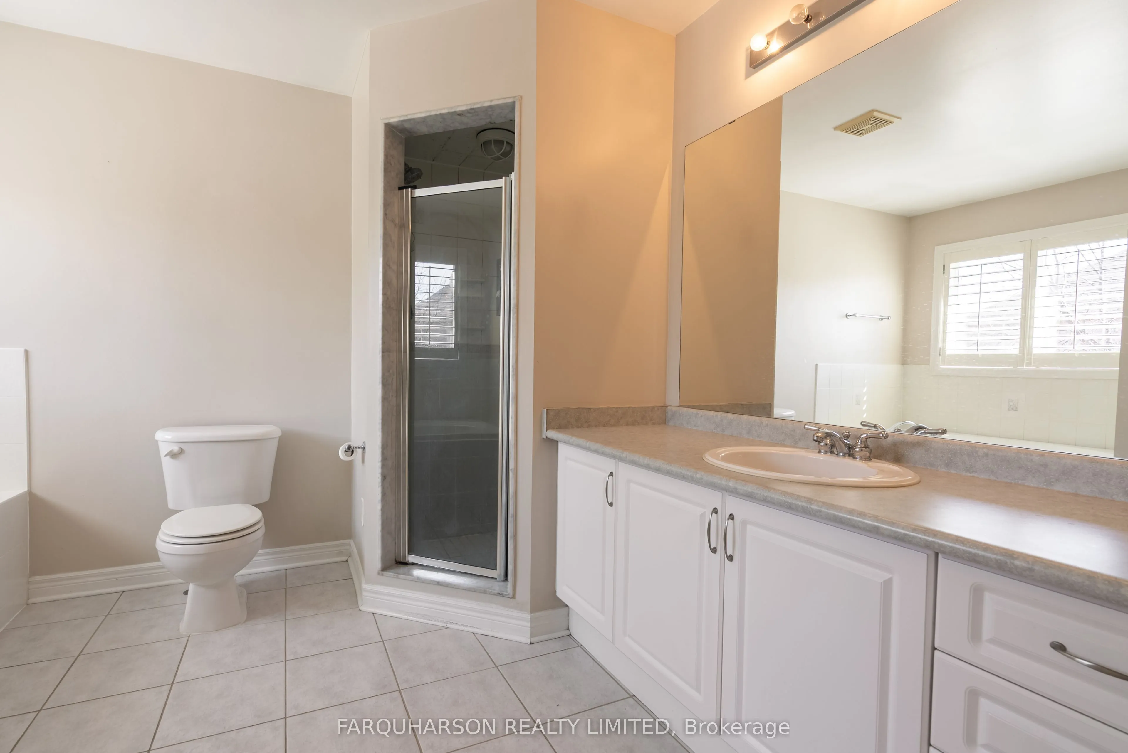 129 Fox Hound Crescent