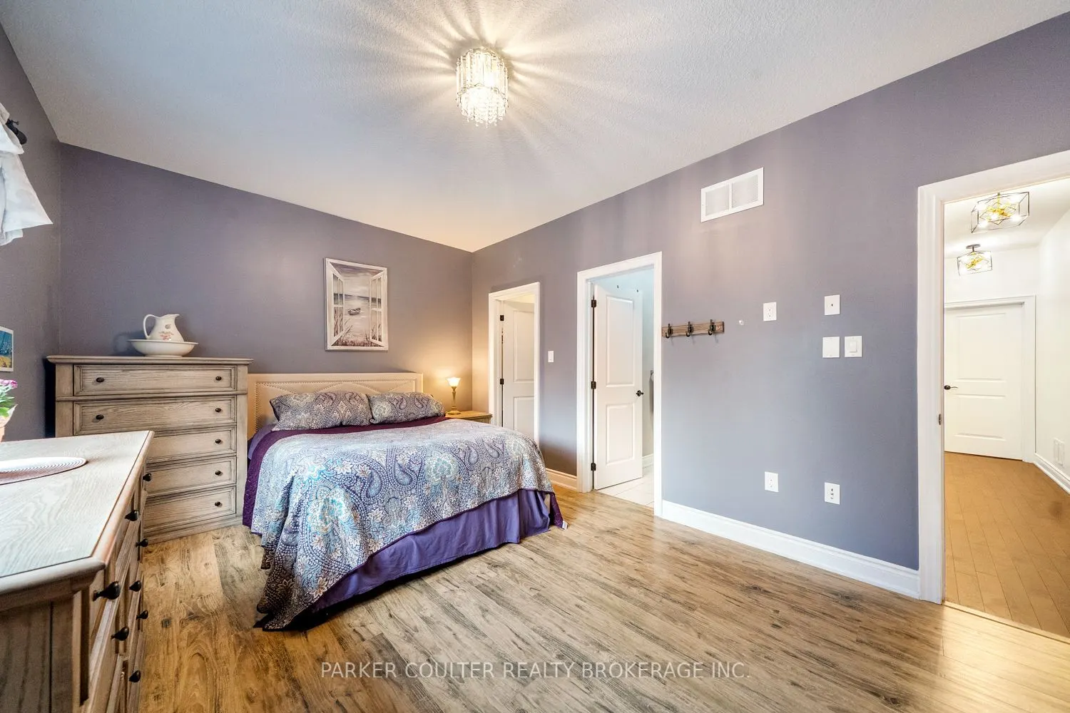 1120 Quarry Drive