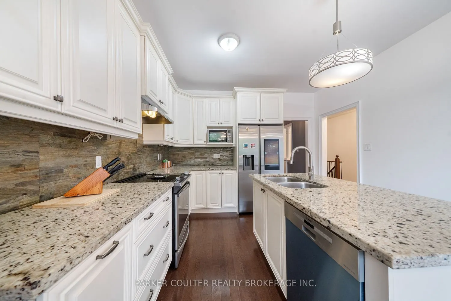 1120 Quarry Drive