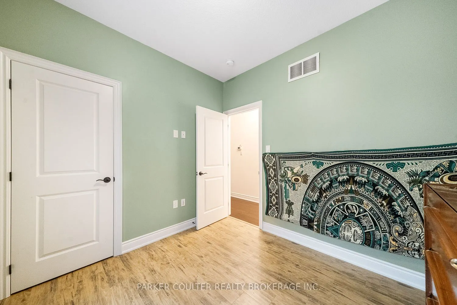 1120 Quarry Drive