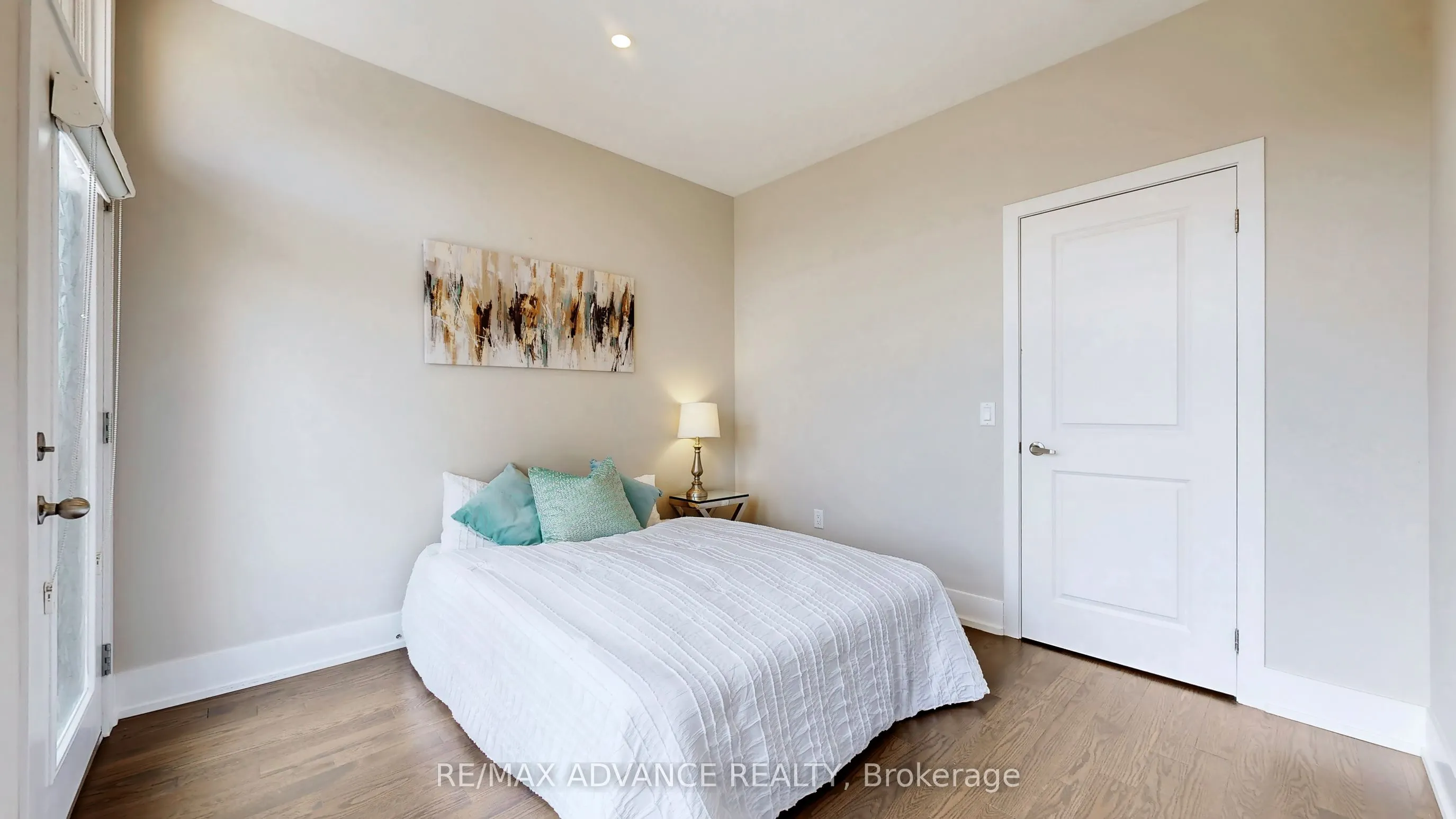 32 Crestridge Drive