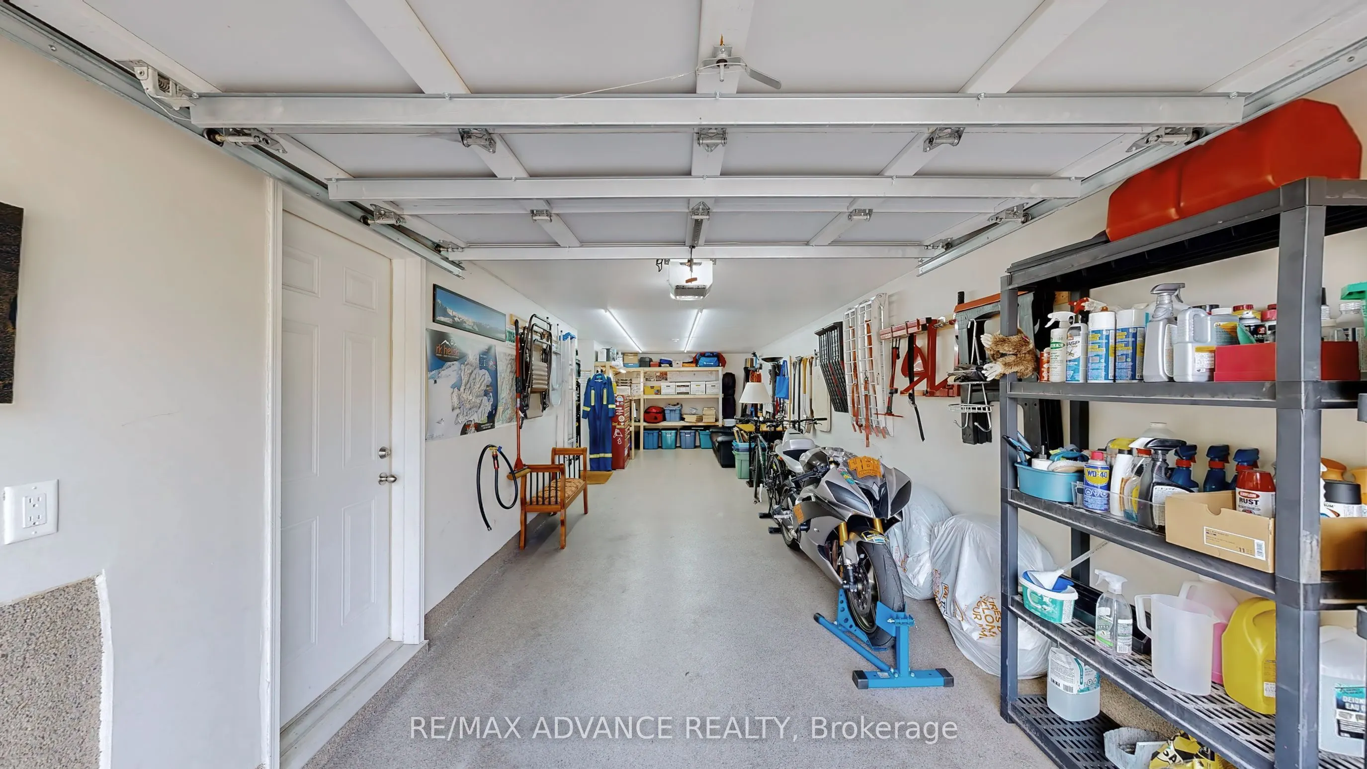 32 Crestridge Drive