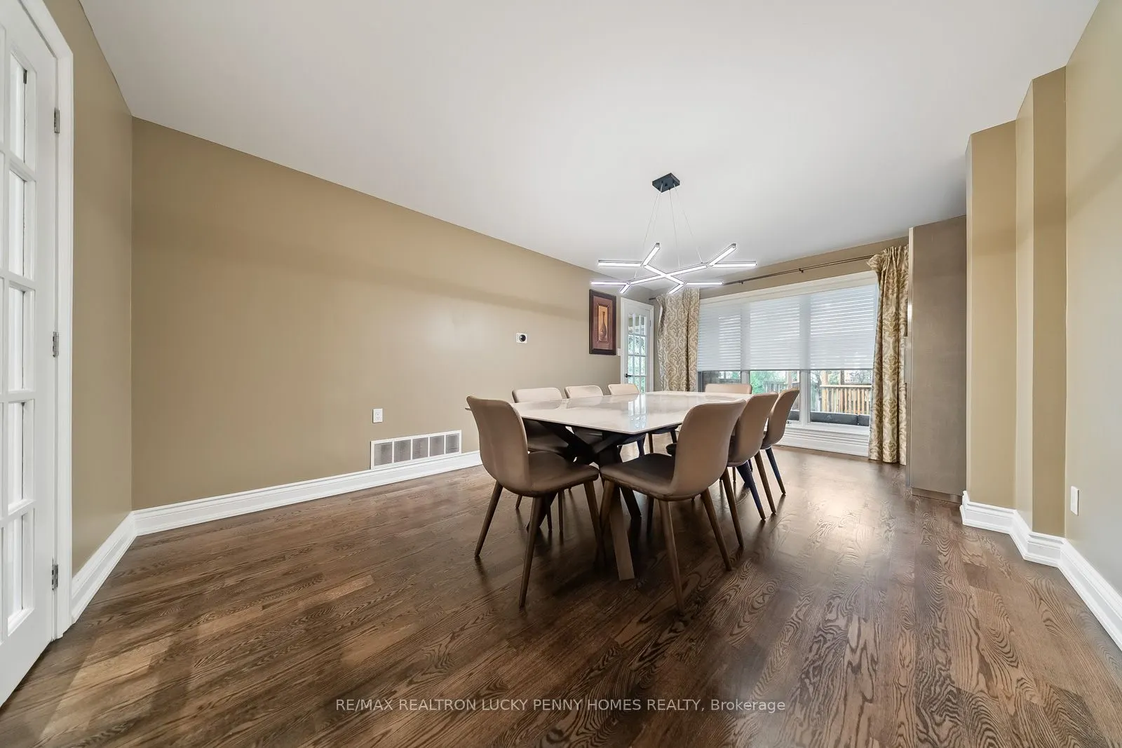 57 Longwater Chase