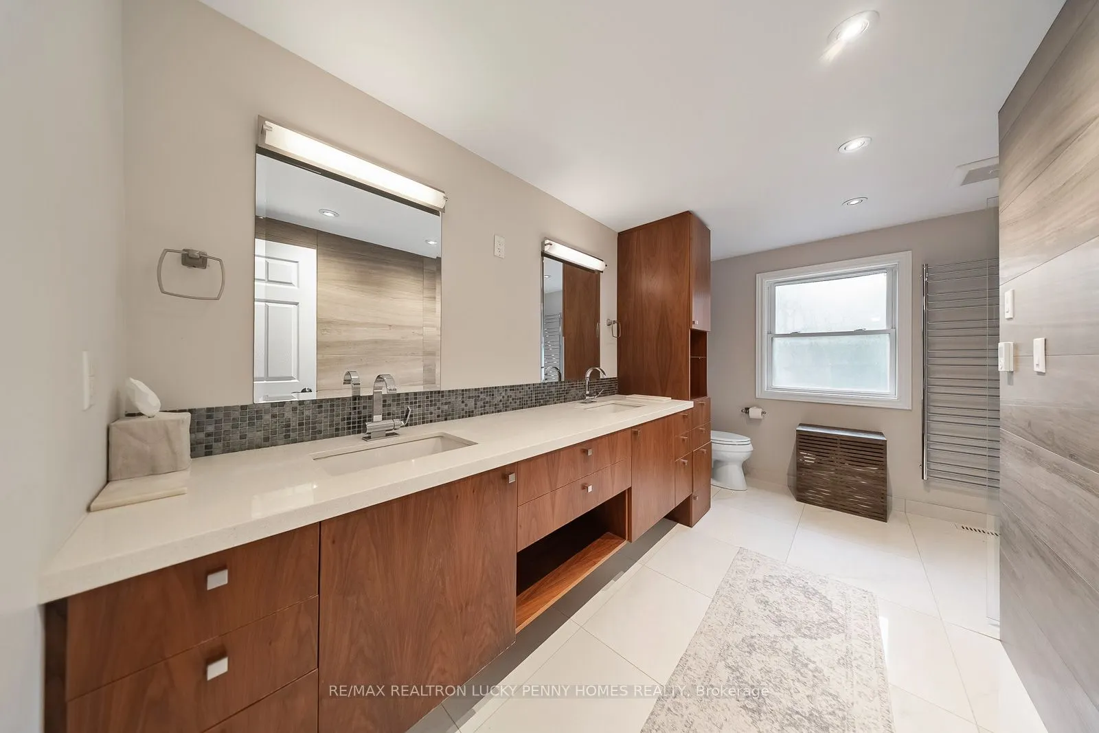 57 Longwater Chase