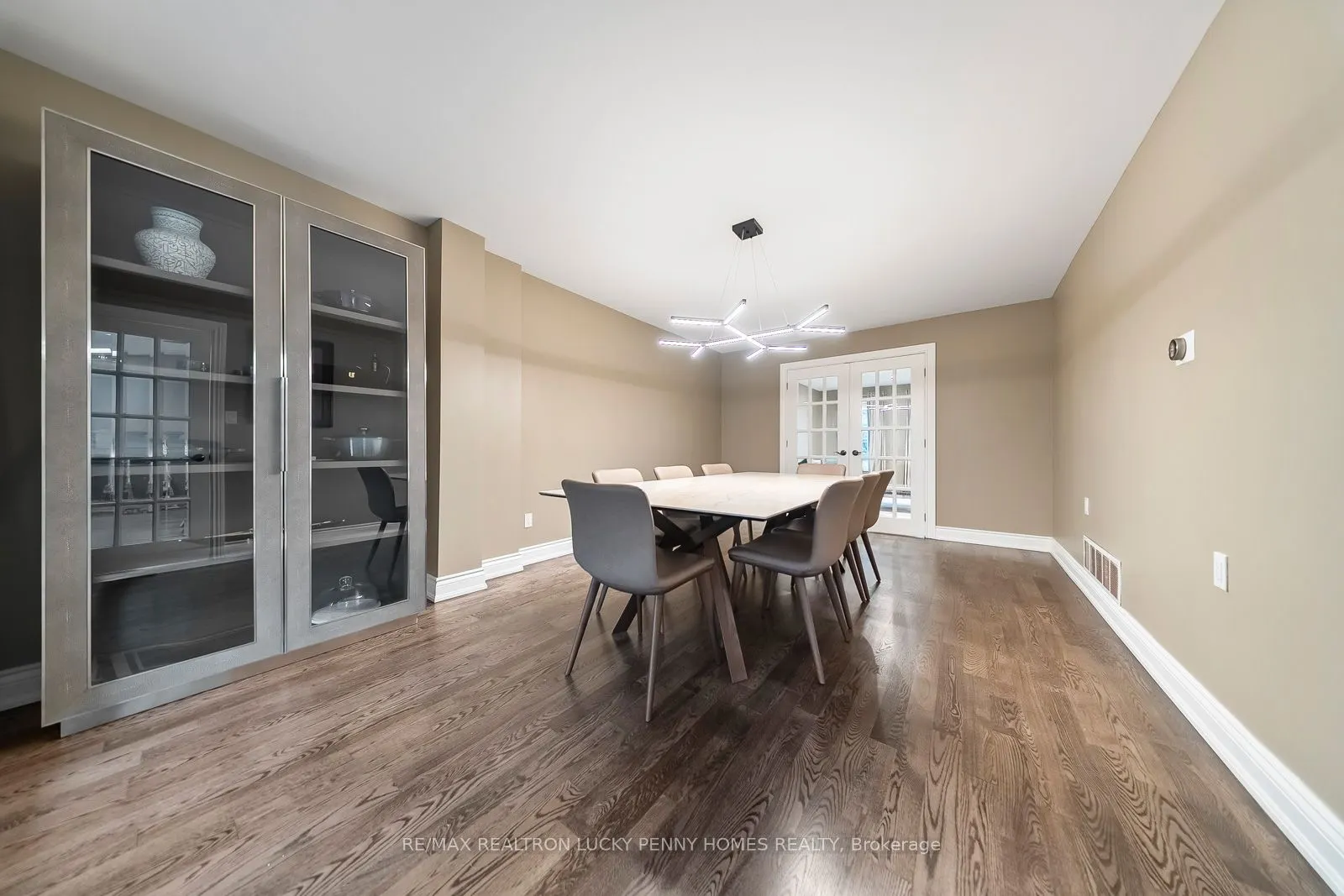57 Longwater Chase