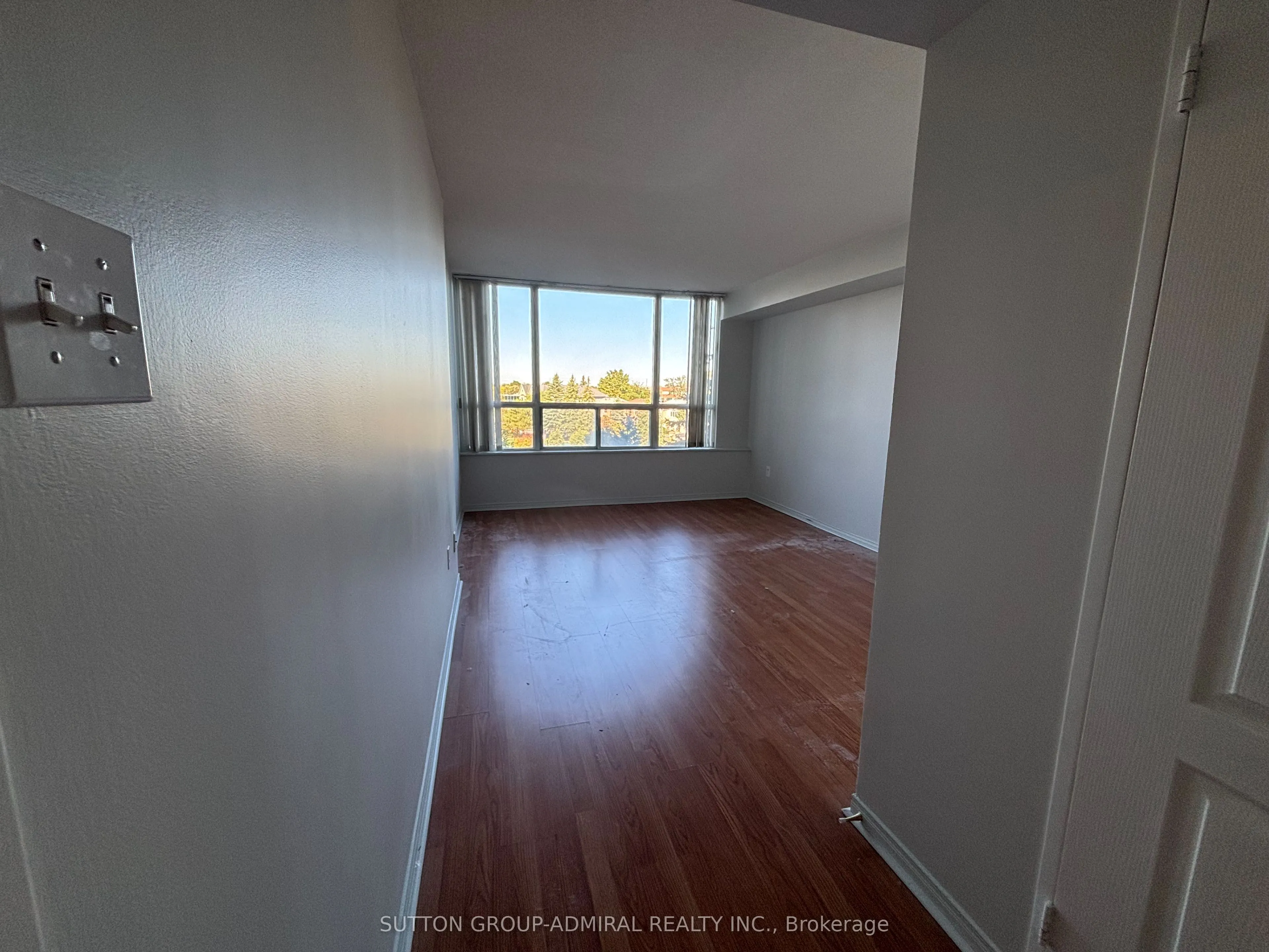 11 Townsgate Drive, #412