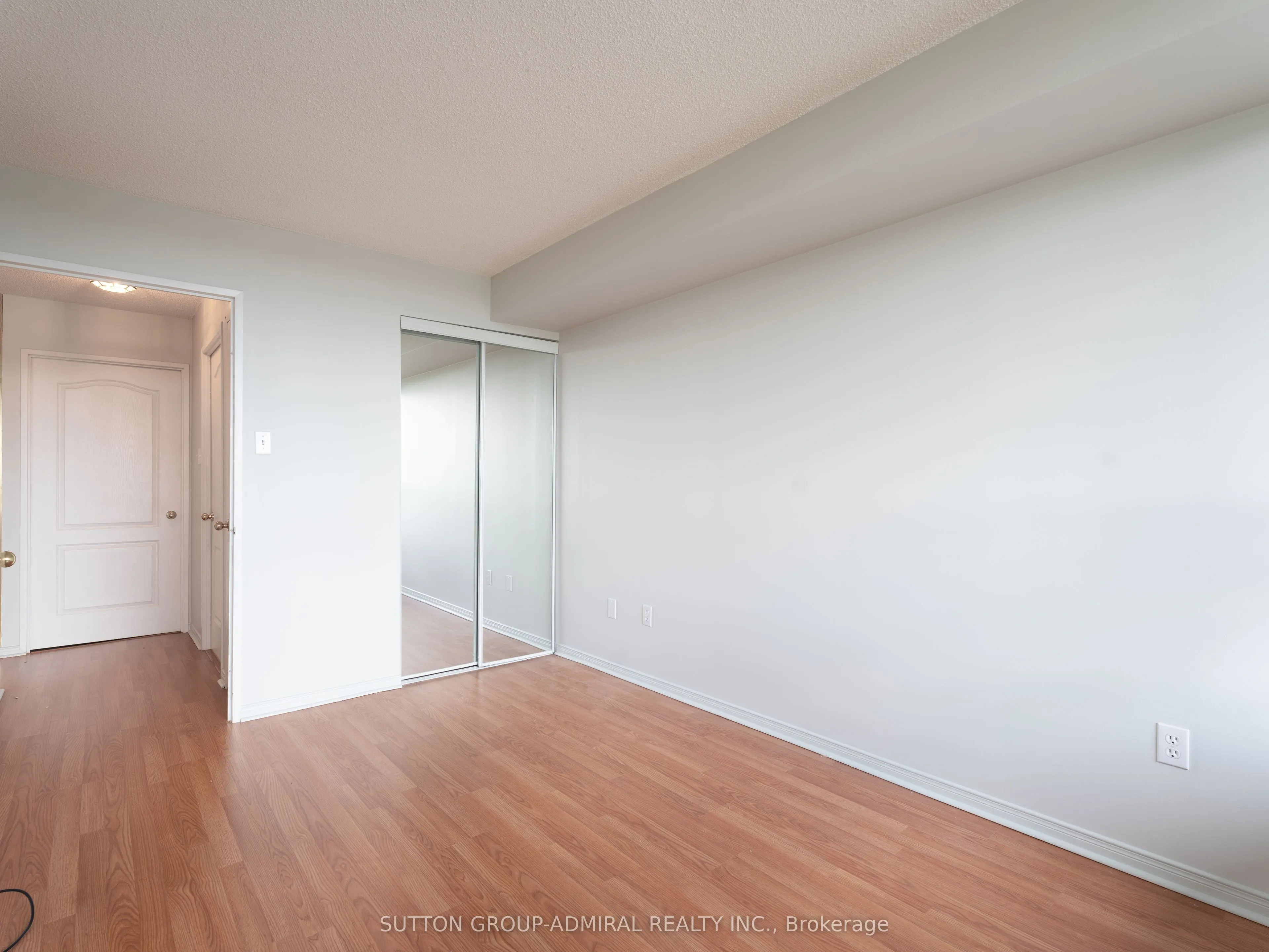 11 Townsgate Drive, #412