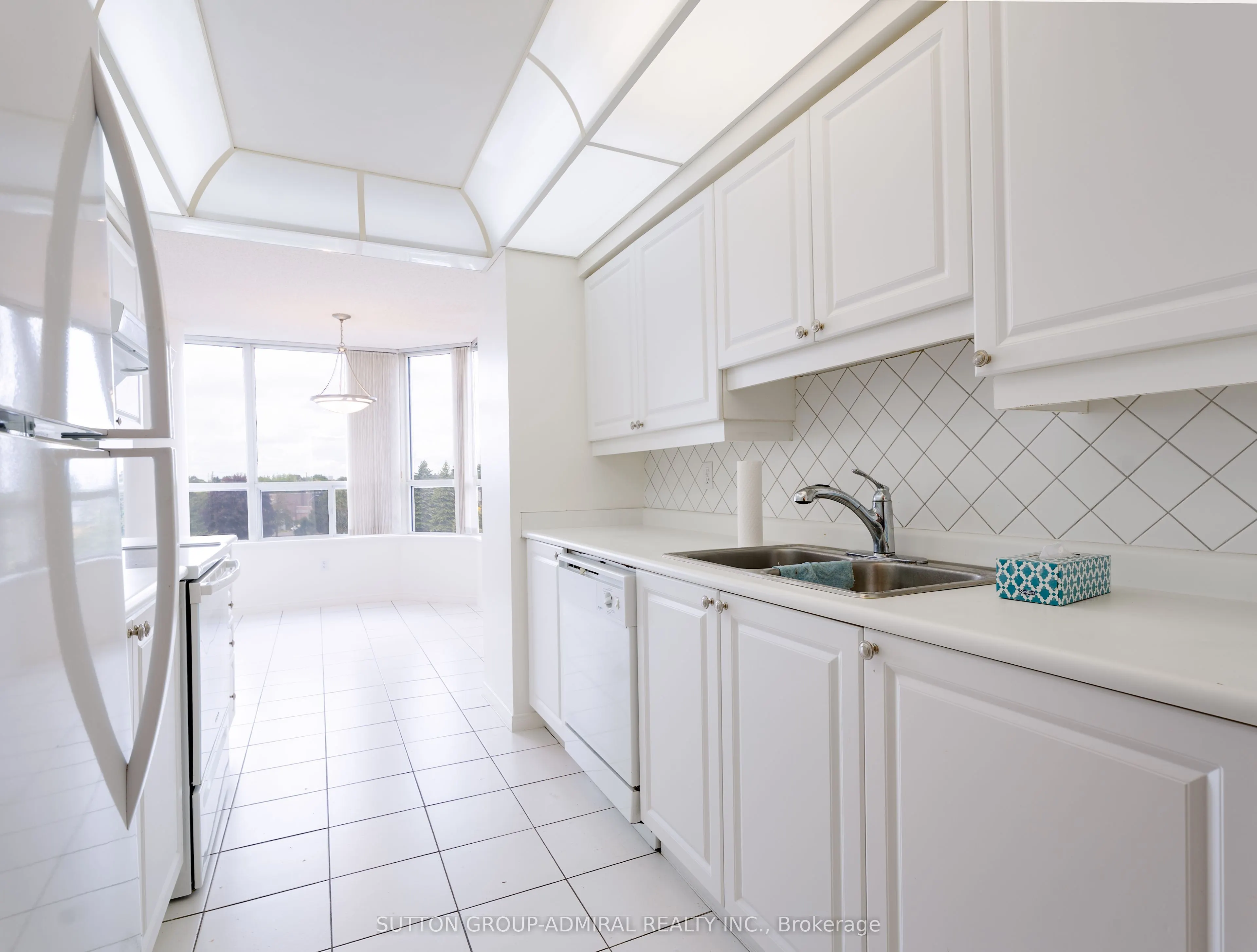 11 Townsgate Drive, #412