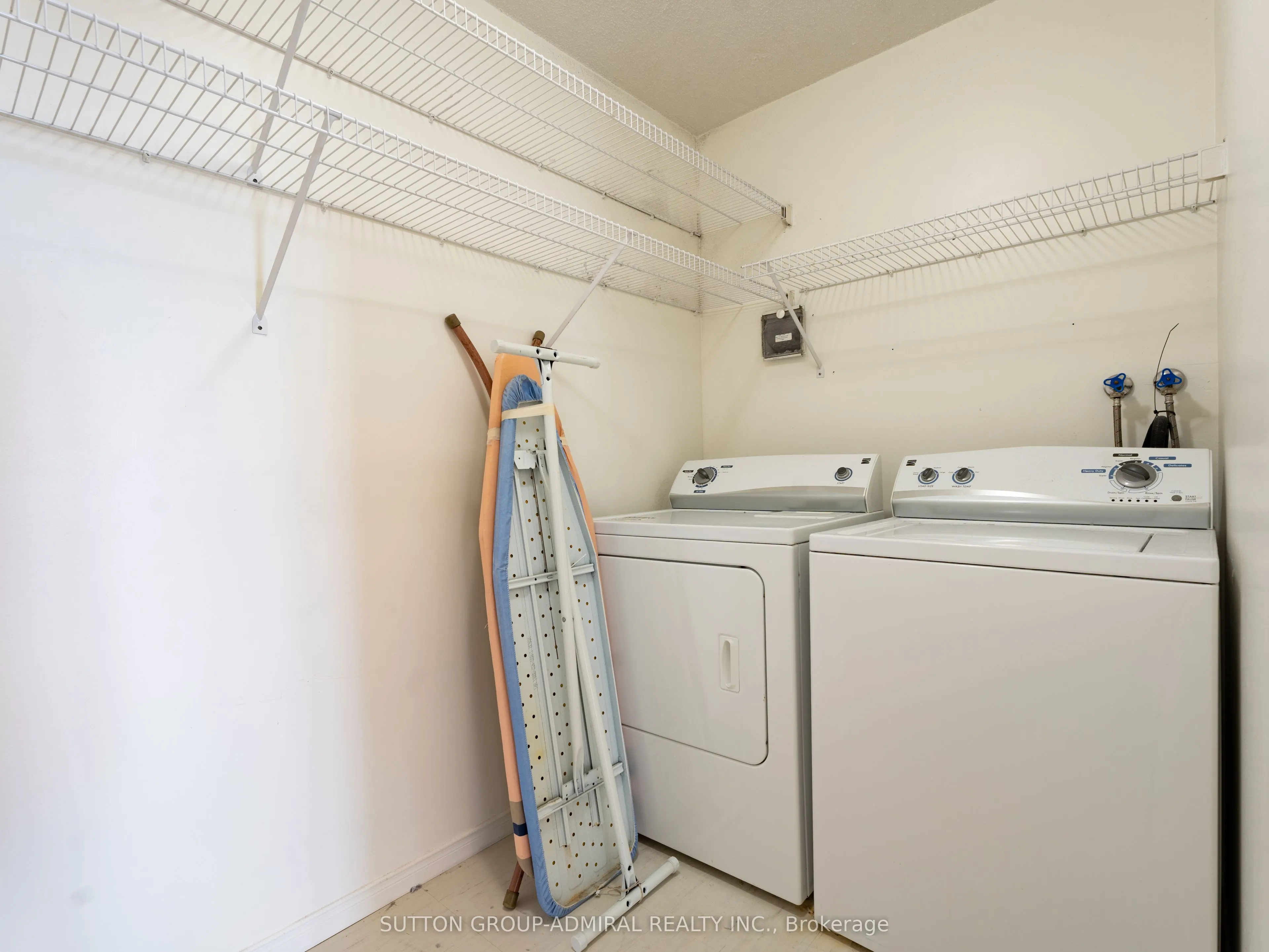11 Townsgate Drive, #412