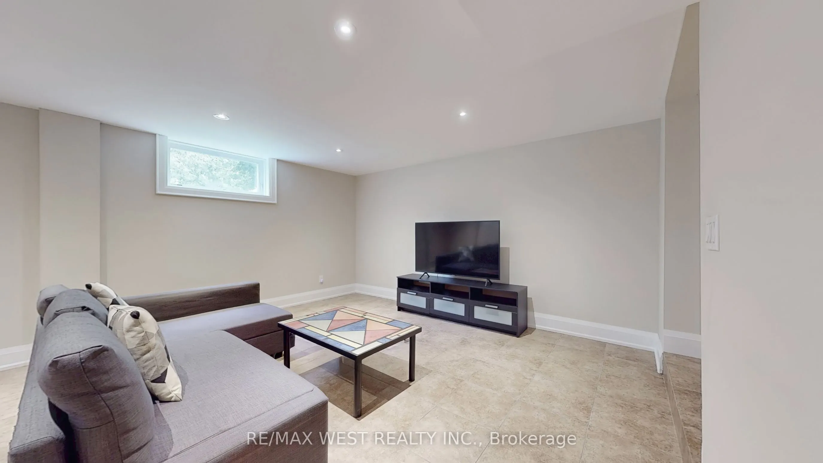 30 Goodman Crescent
