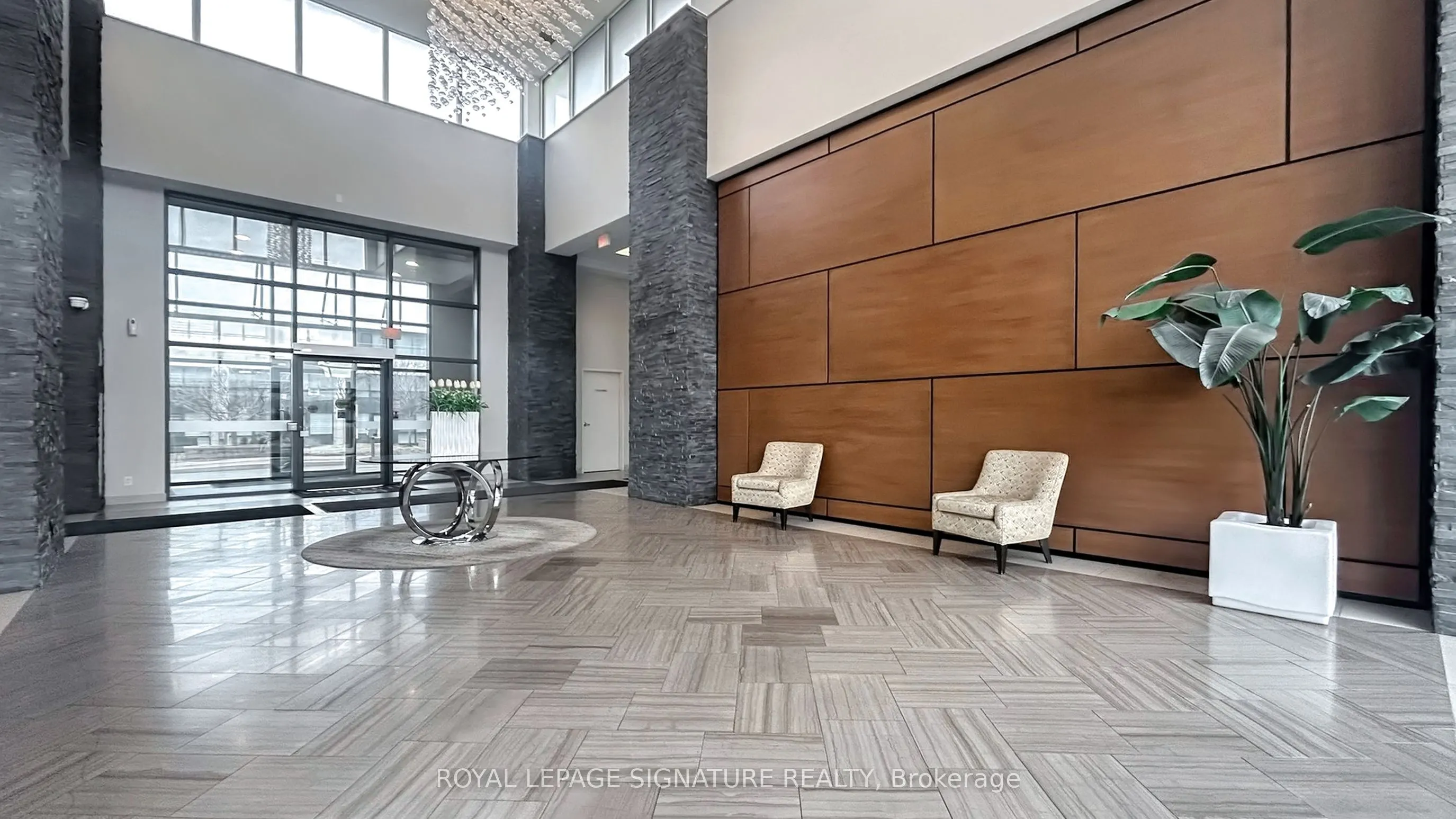 12 Woodstream Boulevard, #105